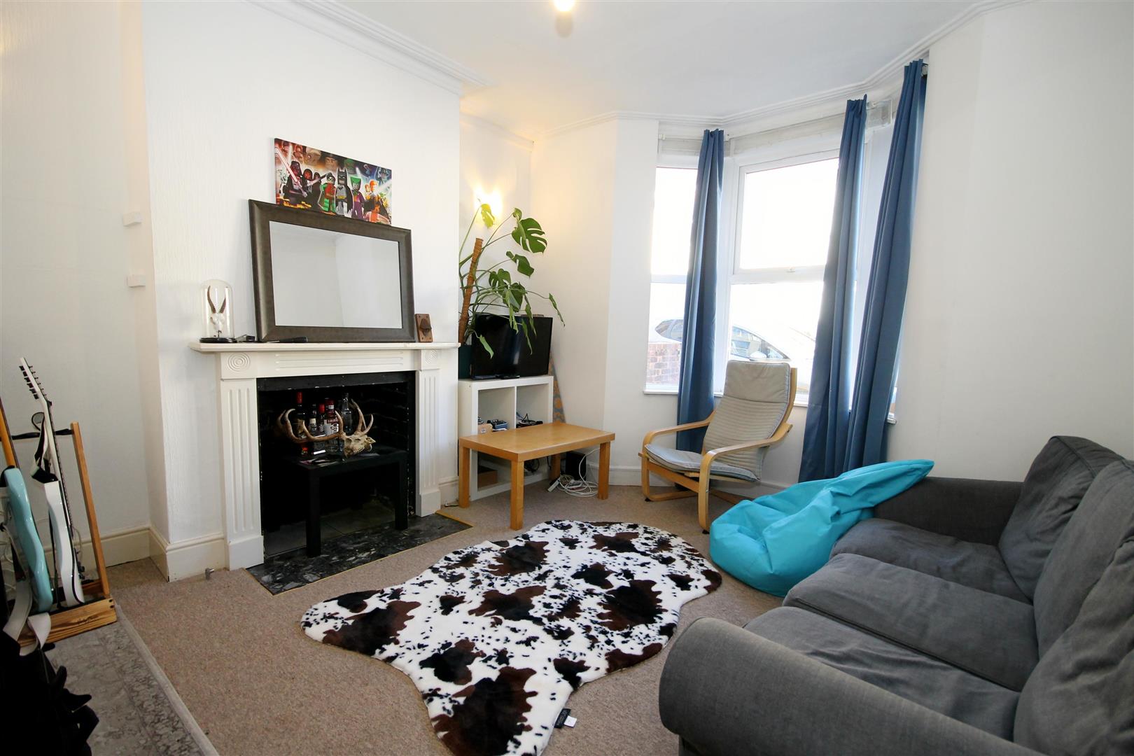 4 bed terraced house to rent in Doone Road, Bristol  - Property Image 2