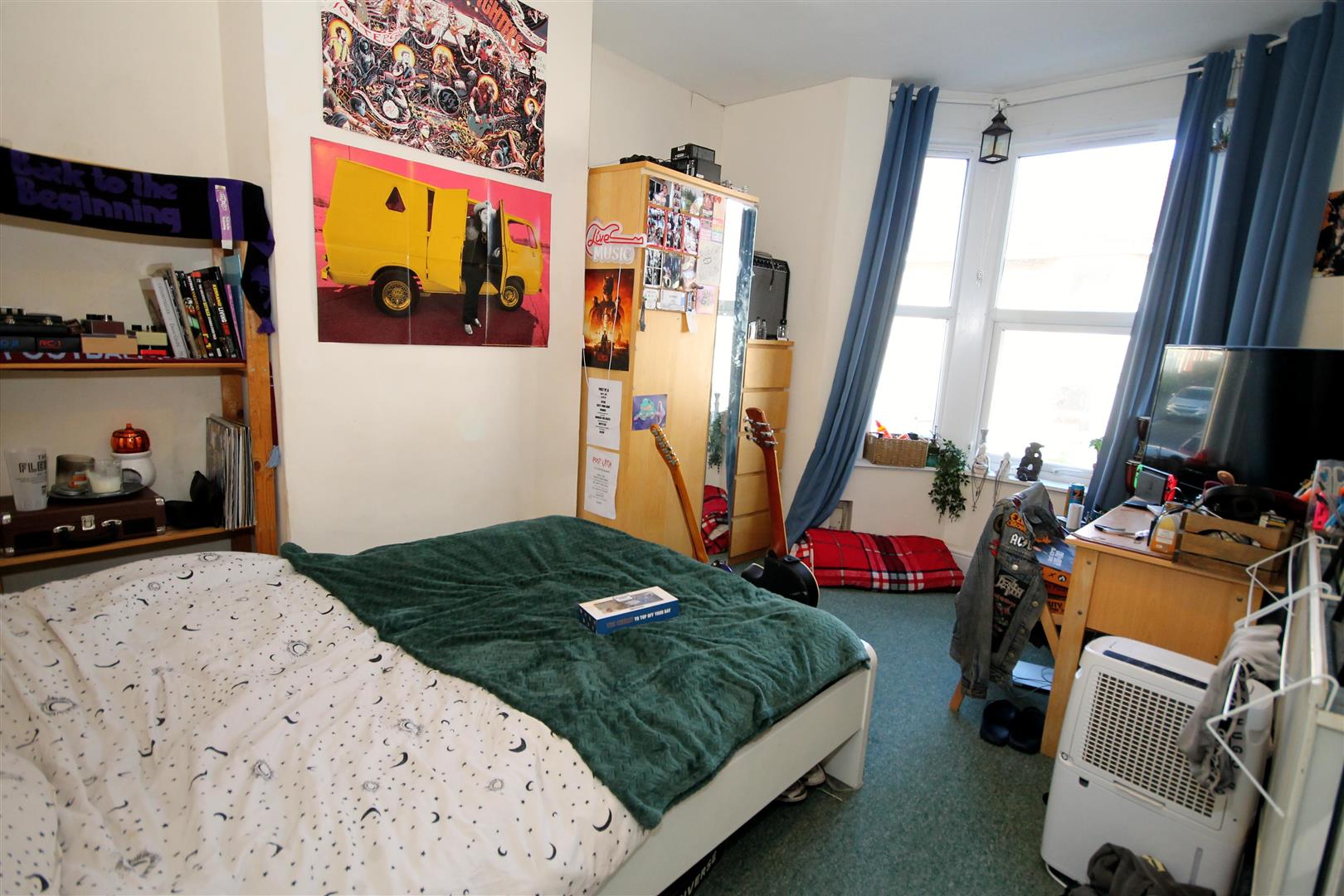 4 bed terraced house to rent in Doone Road, Bristol 7