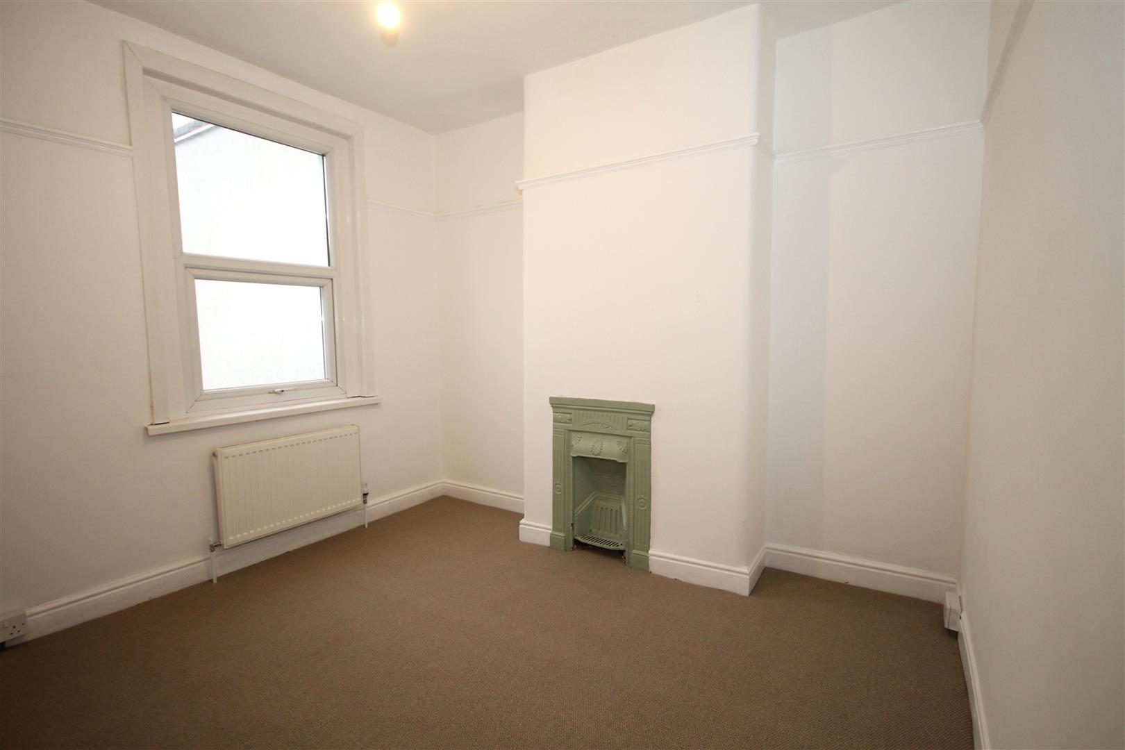2 bed terraced house to rent in Ellicott Road, Bristol  - Property Image 6