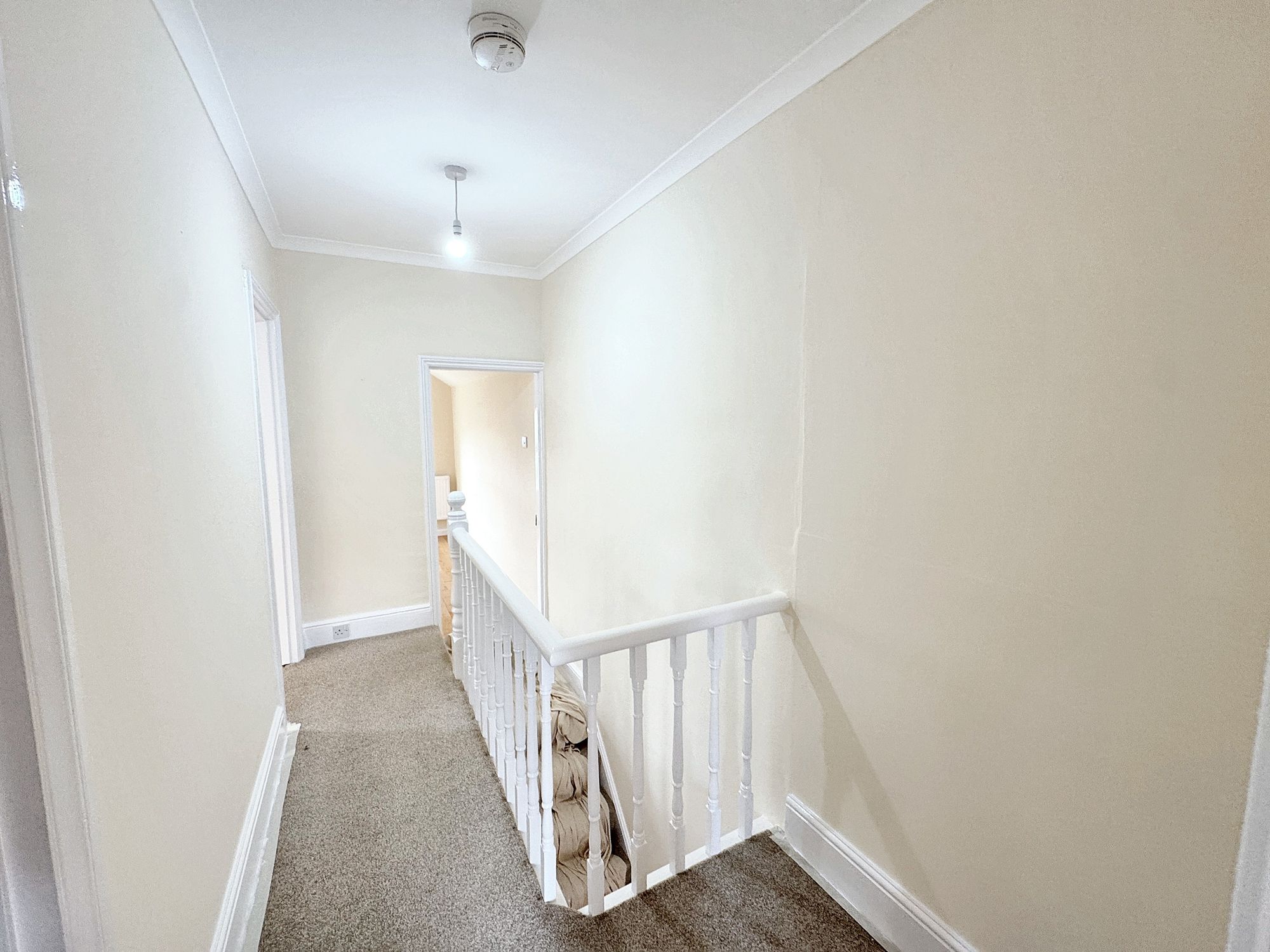 3 bed terraced house to rent in Winchester Street, Taunton, TA1  - Property Image 11