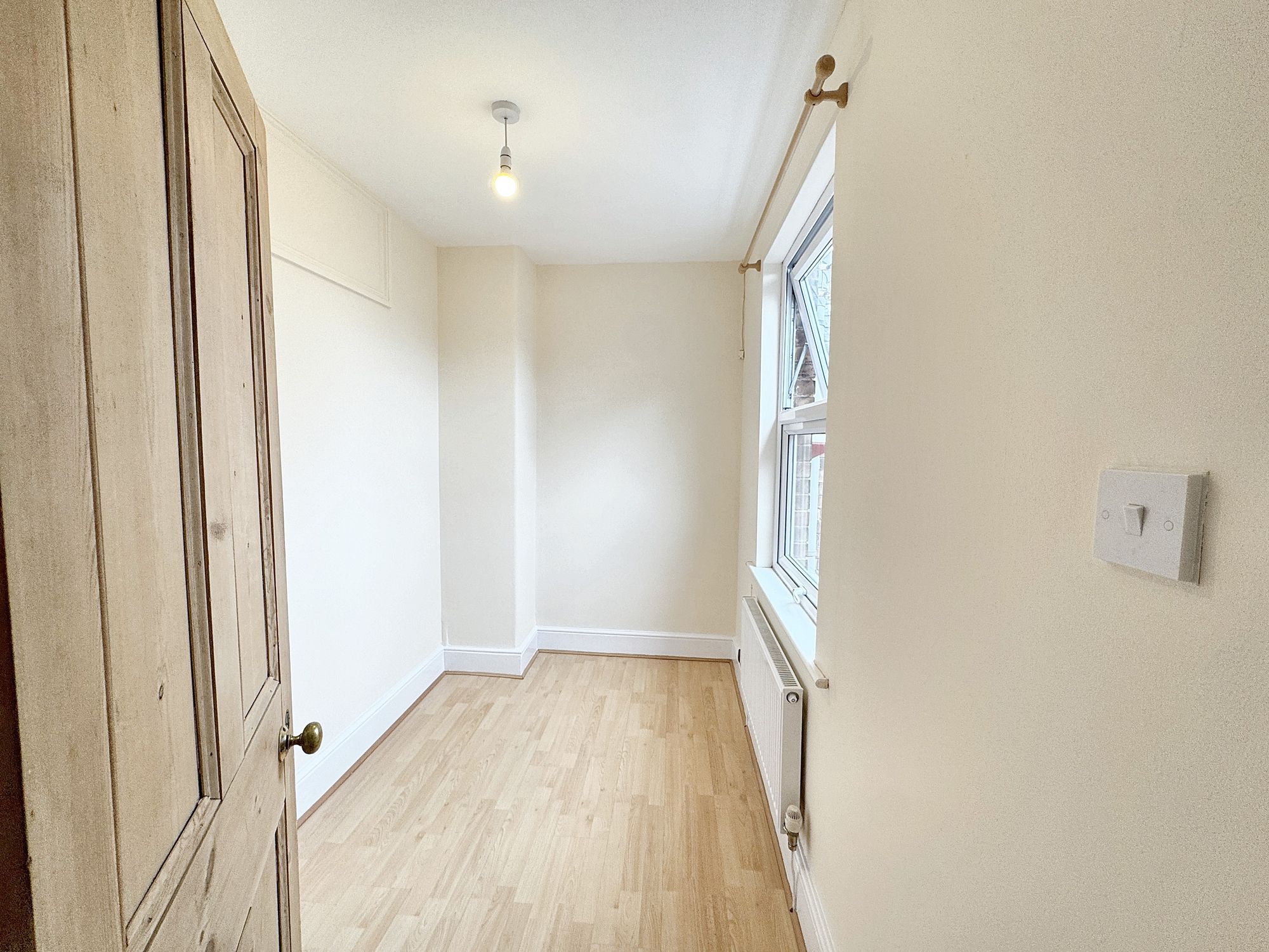 3 bed terraced house to rent in Winchester Street, Taunton, TA1  - Property Image 10