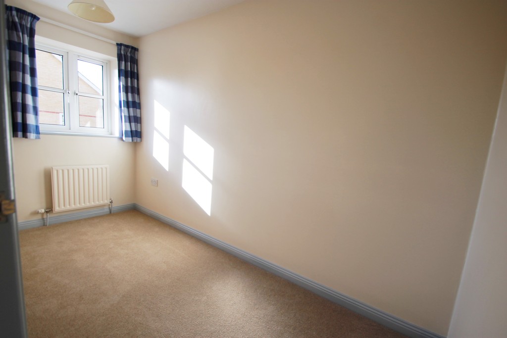 2 bed terraced house to rent in Rupert Street, Taunton  - Property Image 6