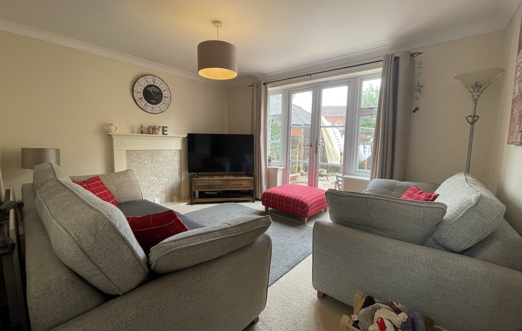 3 bed semi-detached house for sale in Burge Crescent, Taunton  - Property Image 2