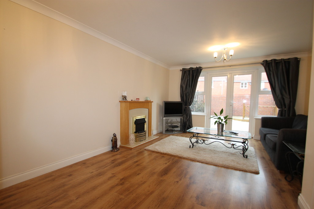 3 bed semi-detached house to rent in Crusader Close, Bridgwater  - Property Image 5
