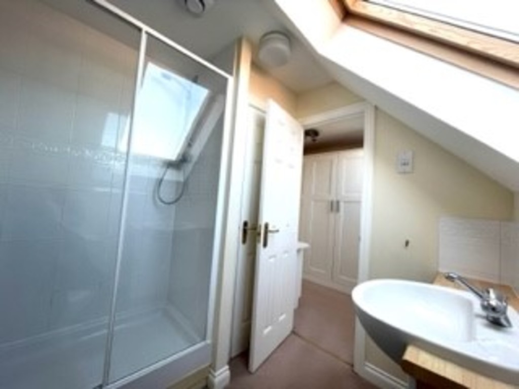 3 bed semi-detached house to rent in Crusader Close, Bridgwater  - Property Image 11