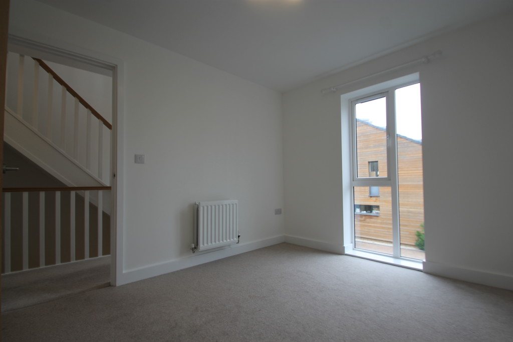 3 bed town house for sale in Firepool Crescent, Taunton  - Property Image 11