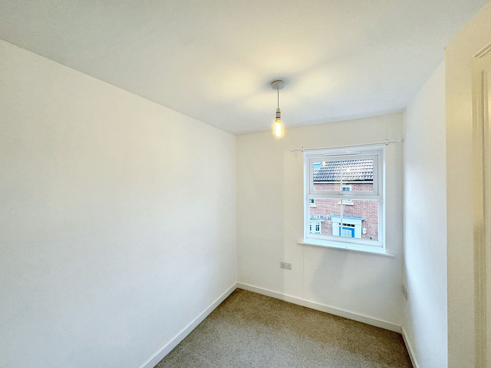 3 bed house to rent in Garden Close, Taunton  - Property Image 11