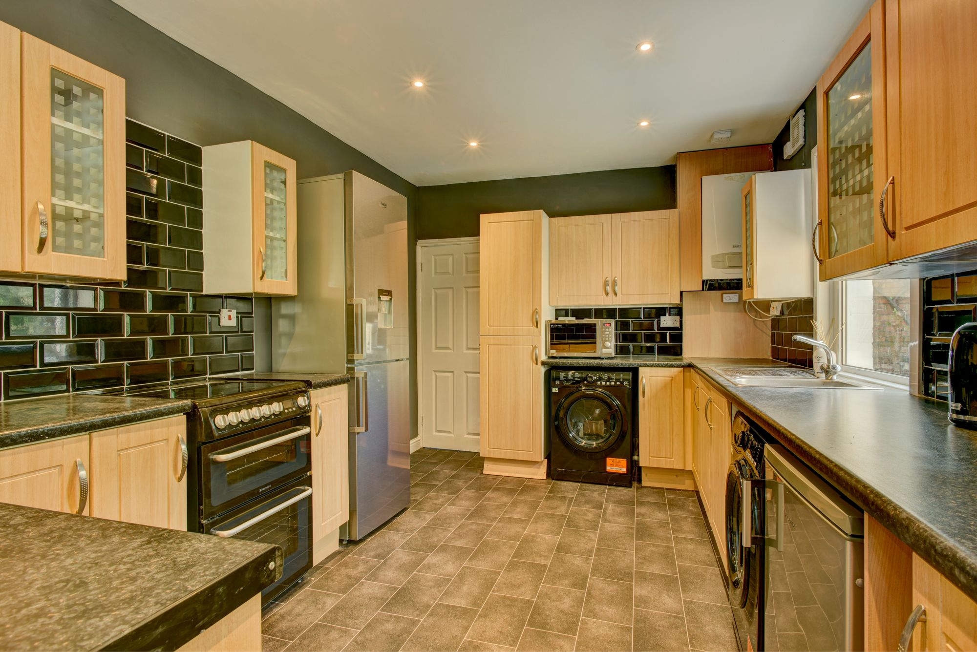 1 bed house share to rent in Albemarle Road, Taunton  - Property Image 3