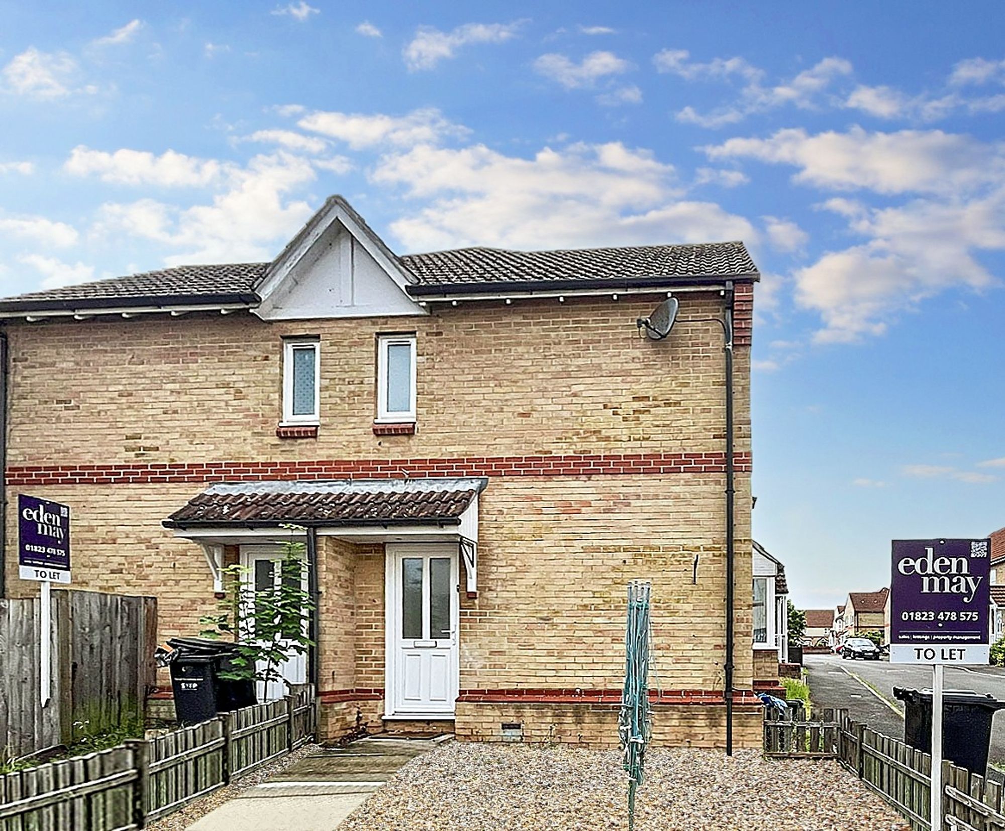 2 bed house to rent in St. Andrews View, Taunton, TA2 - Property Image 1
