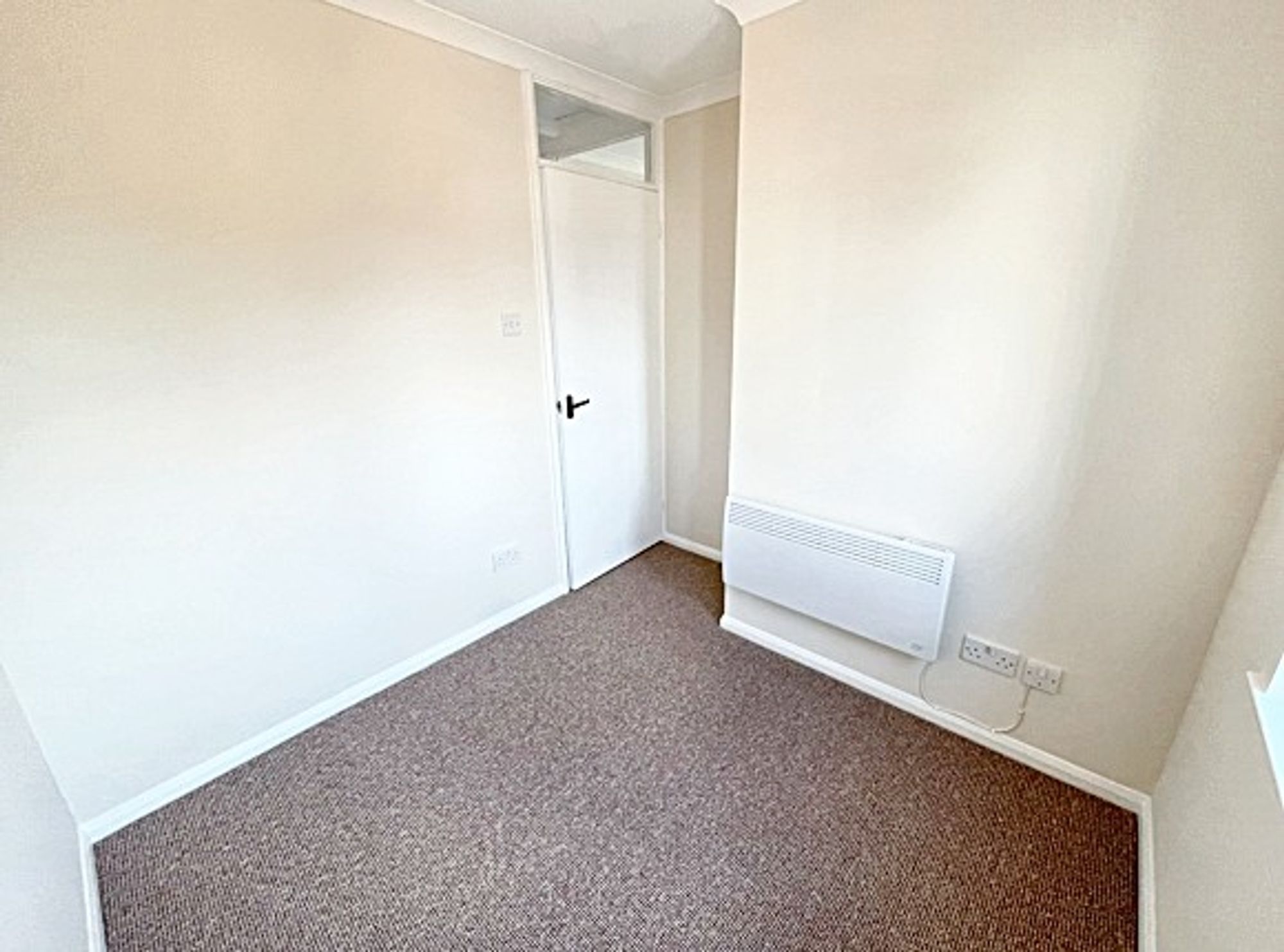 2 bed house to rent in St. Andrews View, Taunton, TA2  - Property Image 9