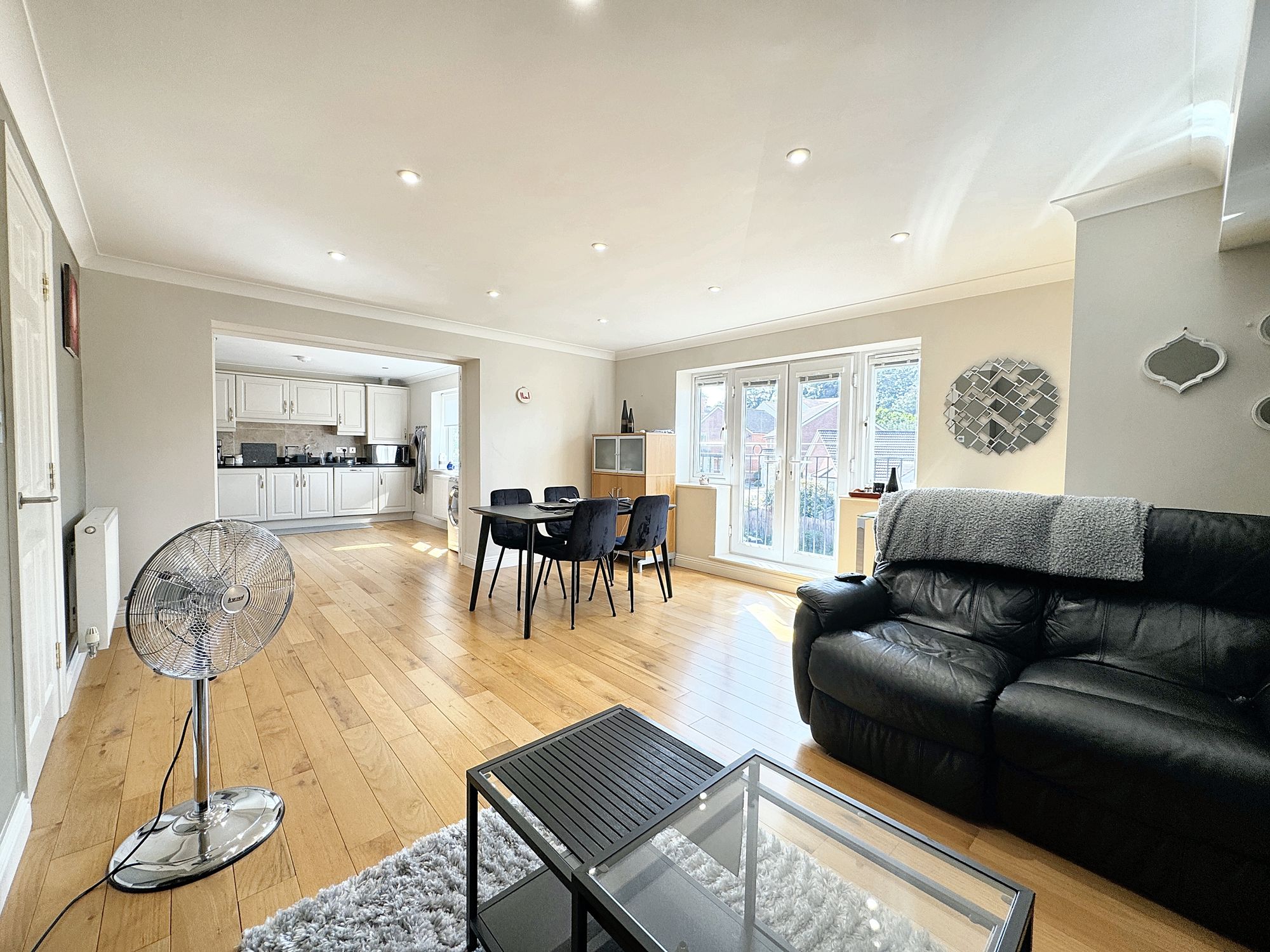 2 bed apartment for sale in Wilton Street, Taunton  - Property Image 7