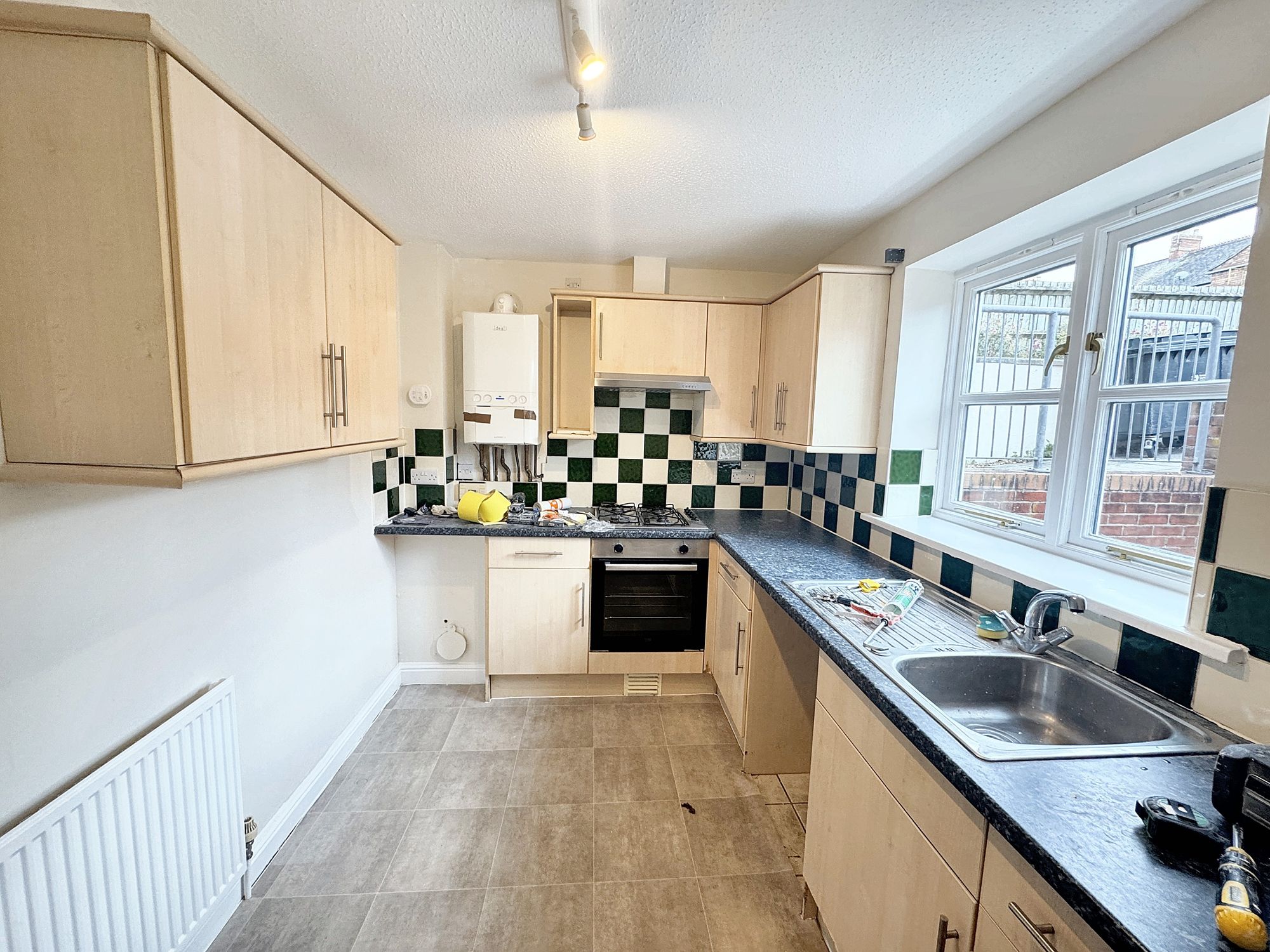 2 bed flat to rent in Queen Street, Edward House Queen Street, TA1  - Property Image 2