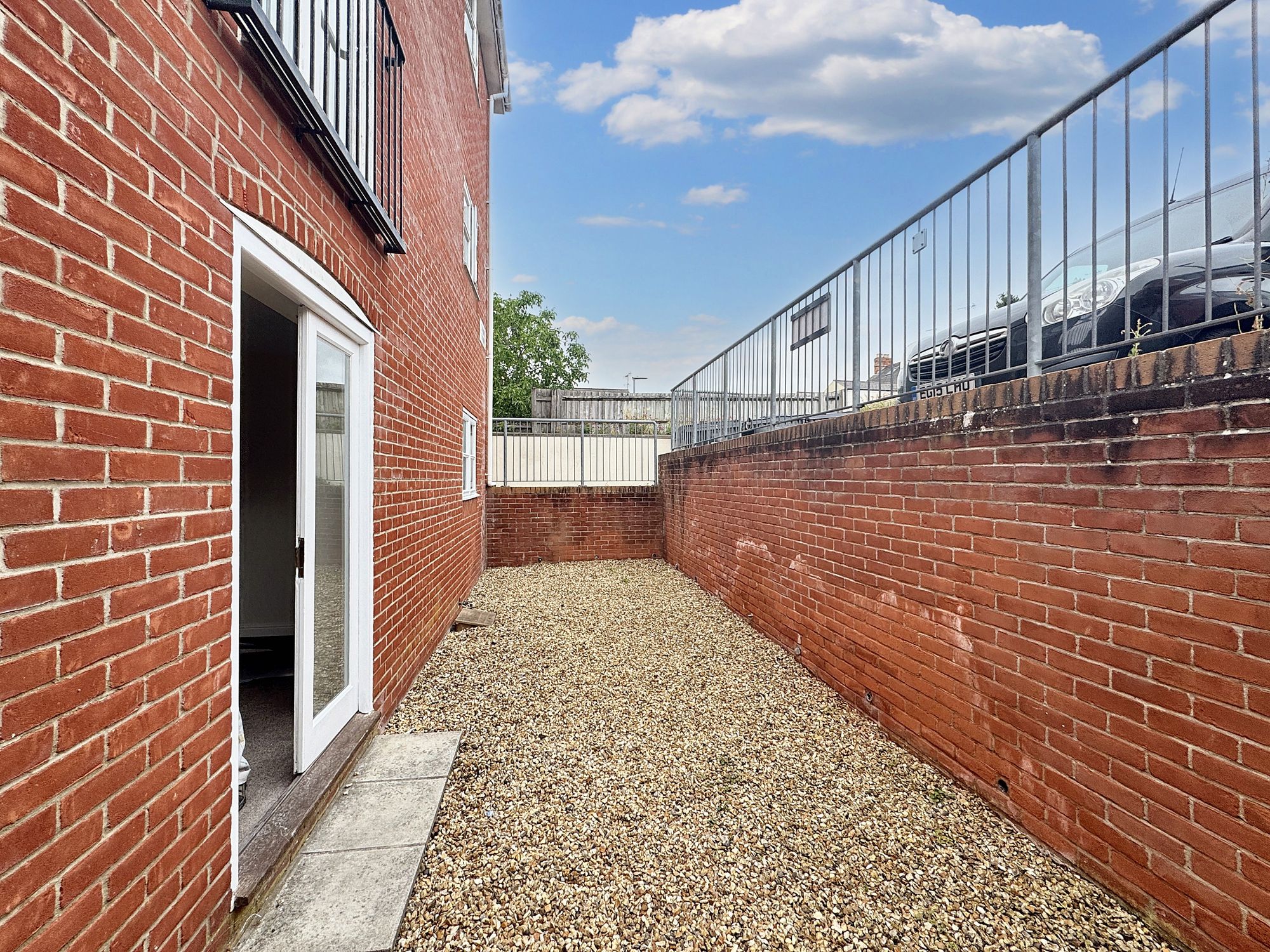 2 bed flat to rent in Queen Street, Edward House Queen Street, TA1  - Property Image 7
