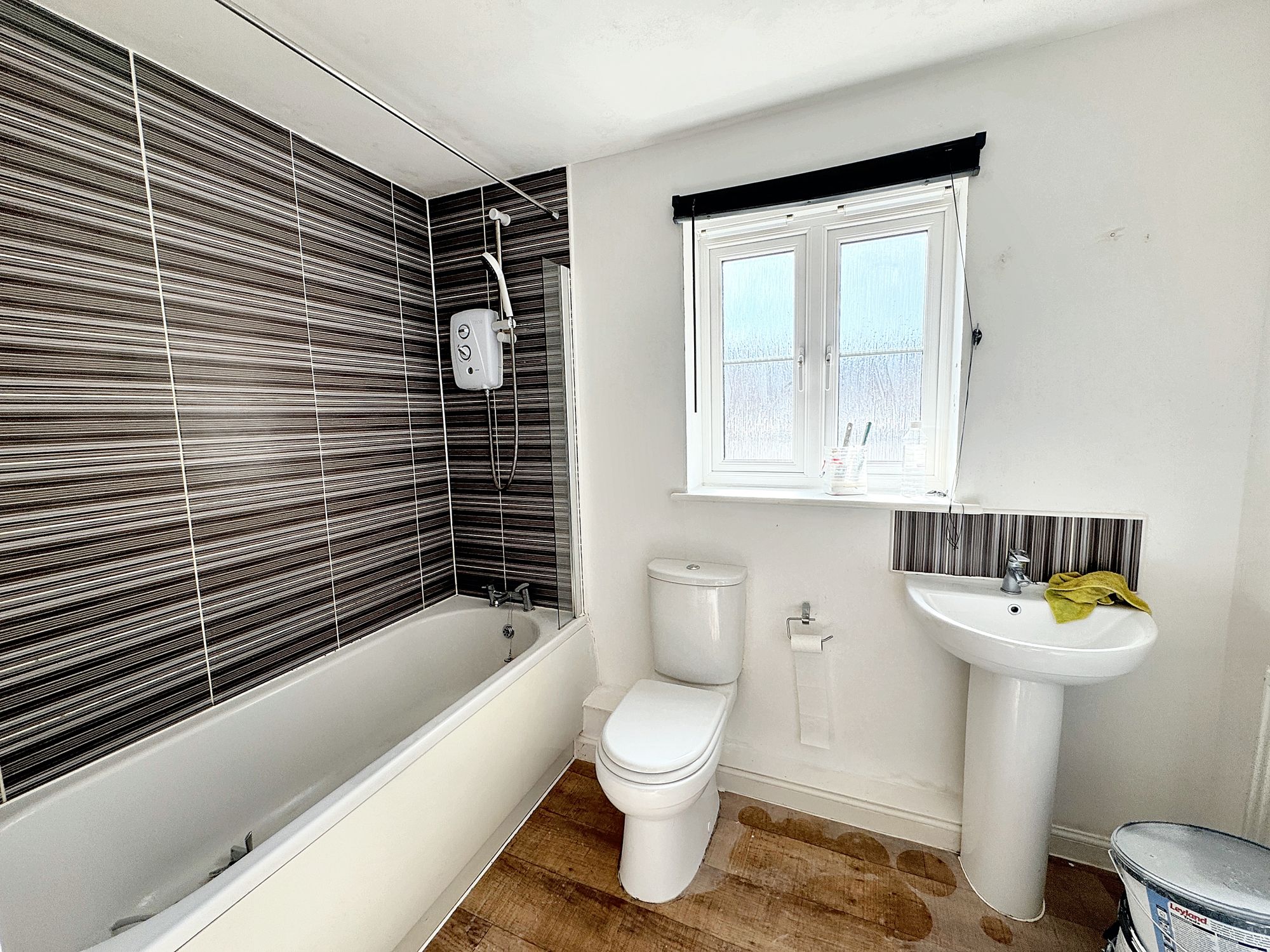 2 bed apartment to rent in Morse Road, Taunton  - Property Image 2