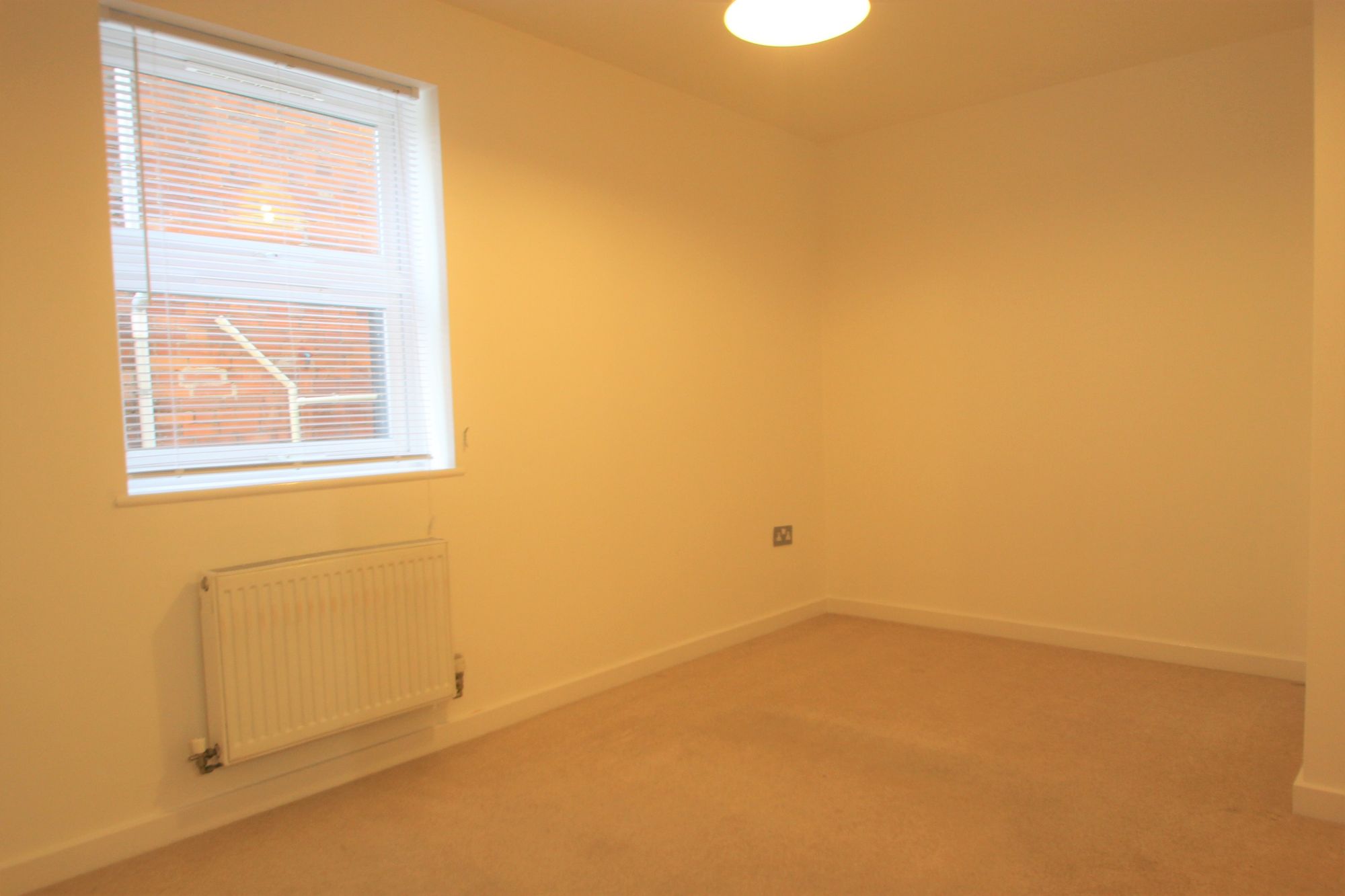 2 bed to rent in Billet Street, Wessex House Billet Street, TA1 4