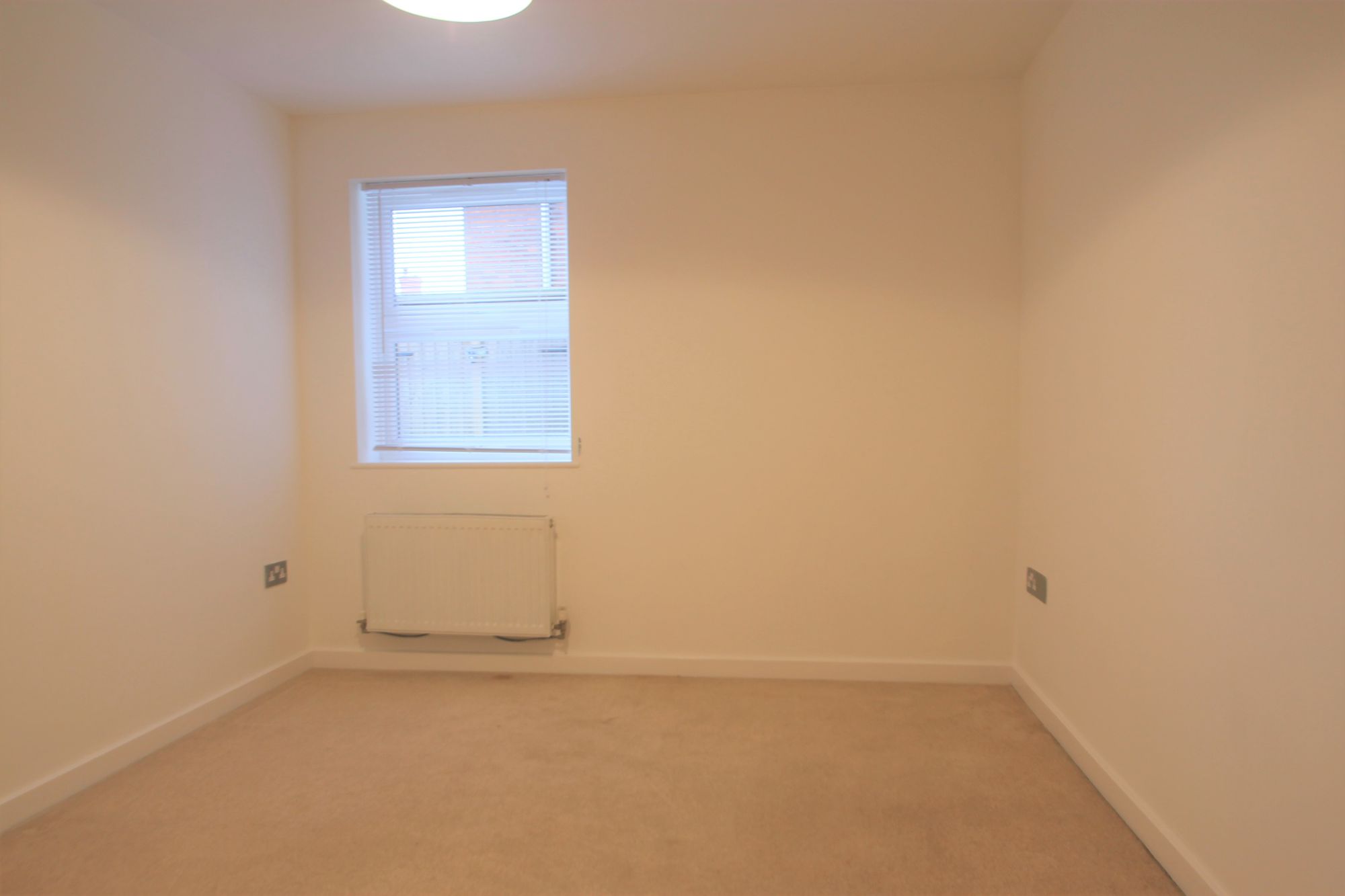 2 bed to rent in Billet Street, Wessex House Billet Street, TA1 3