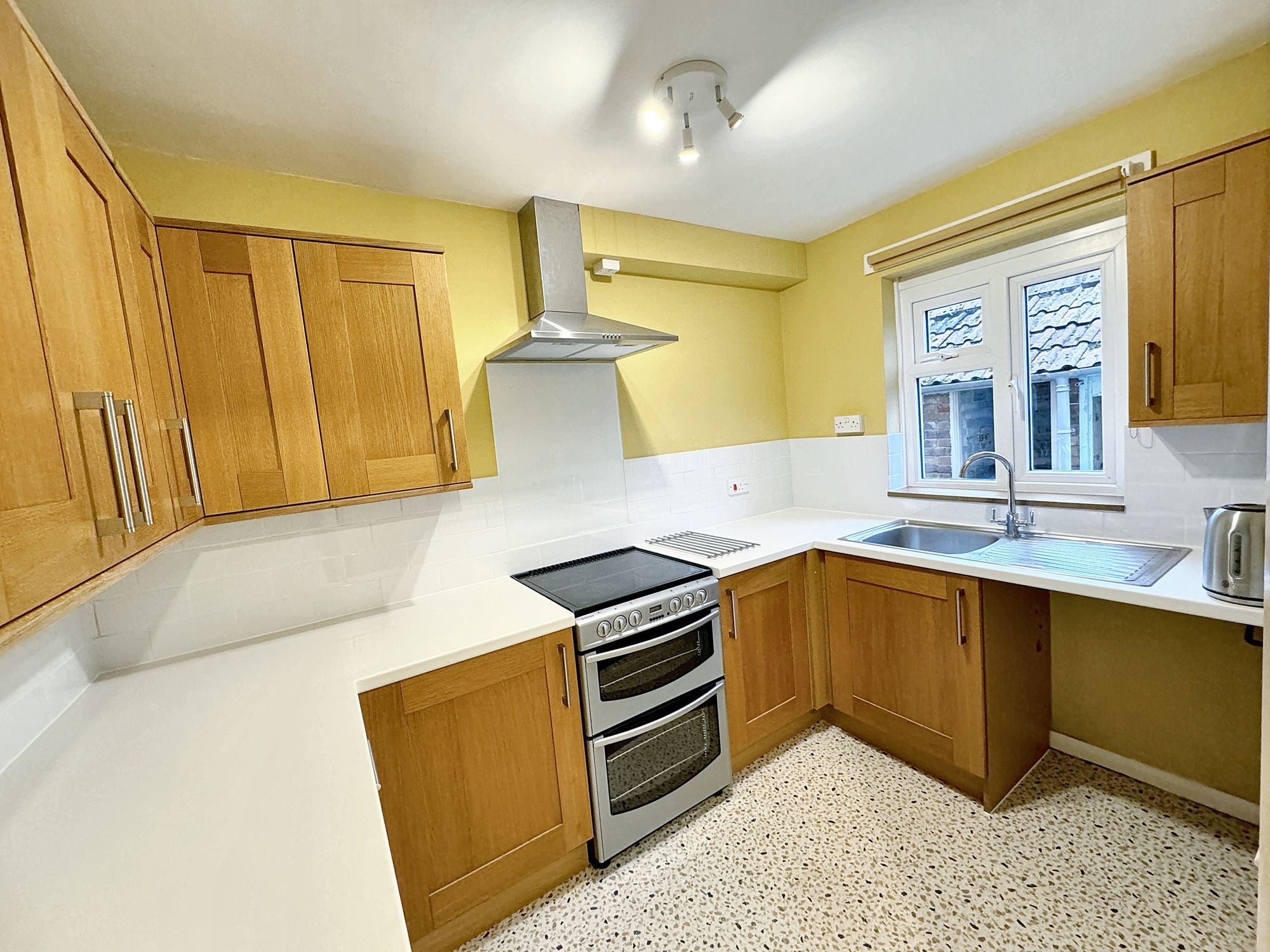 1 bed house to rent in South View Terrace, Trull, TA3 - Property Image 1