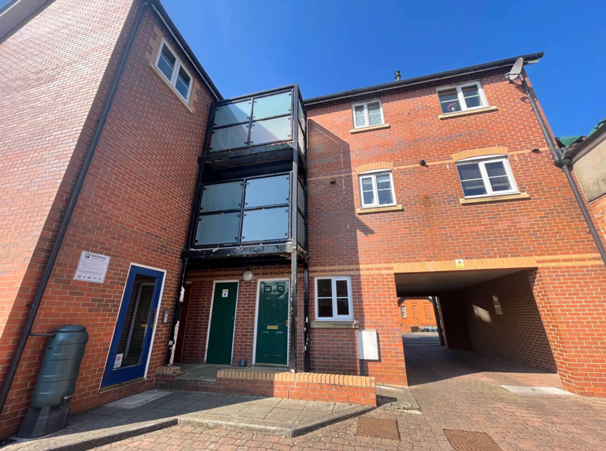 1 bed flat to rent in St. Augustine Street, Taunton, TA1  - Property Image 9