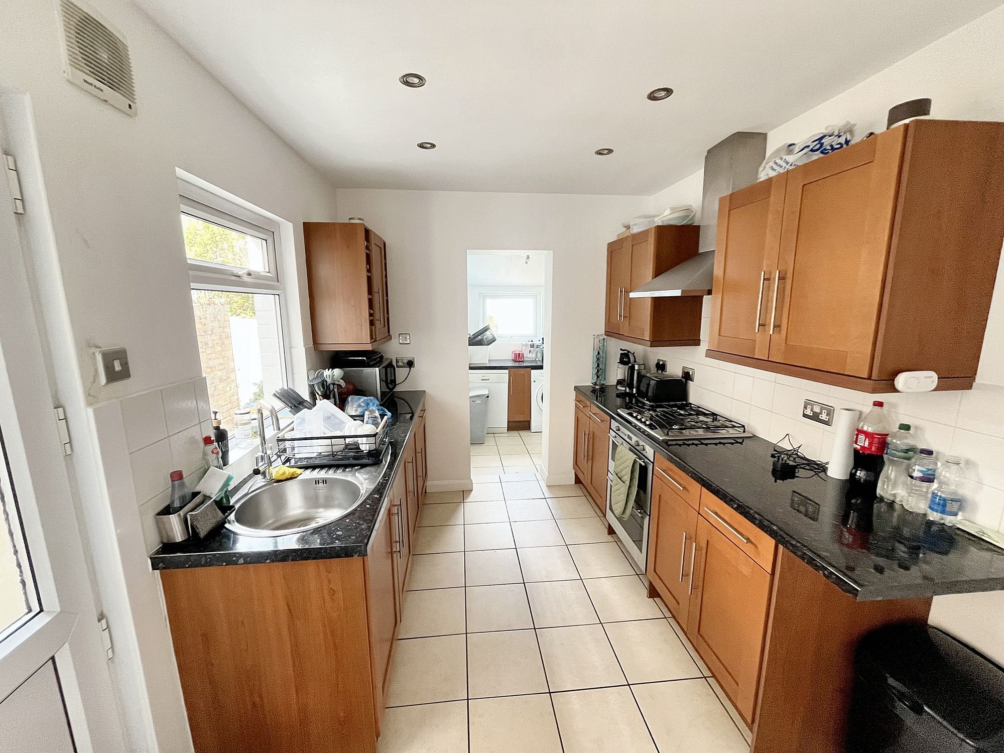 2 bed house to rent in Eastleigh Road, Taunton, TA1  - Property Image 5