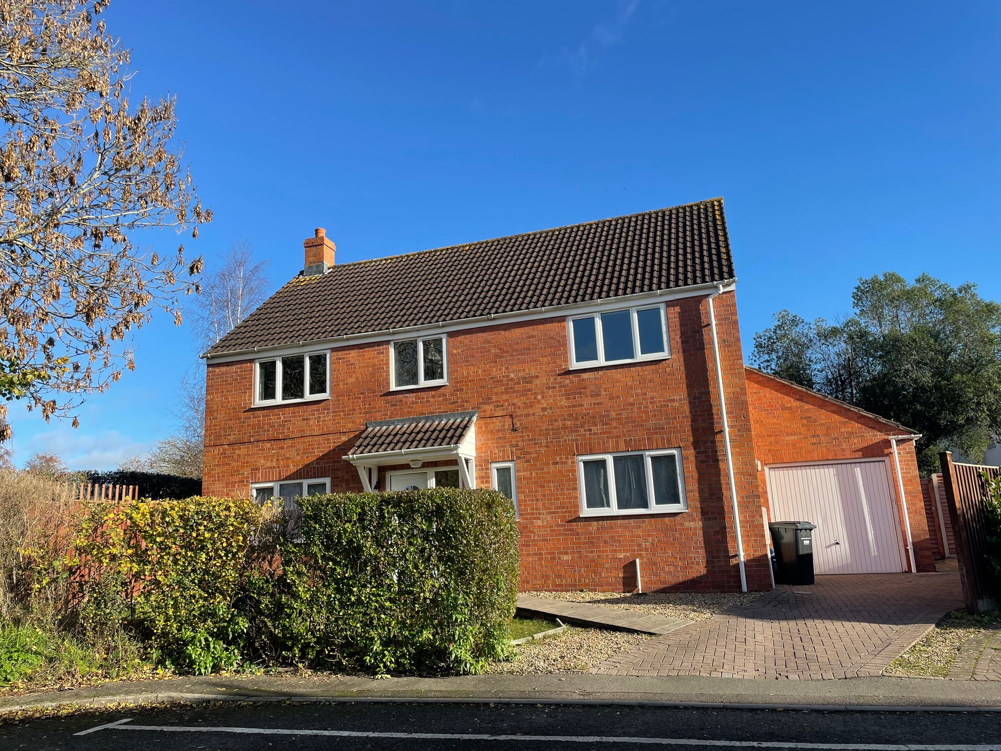 4 bed to rent in Crowcombe Road, Taunton, TA2