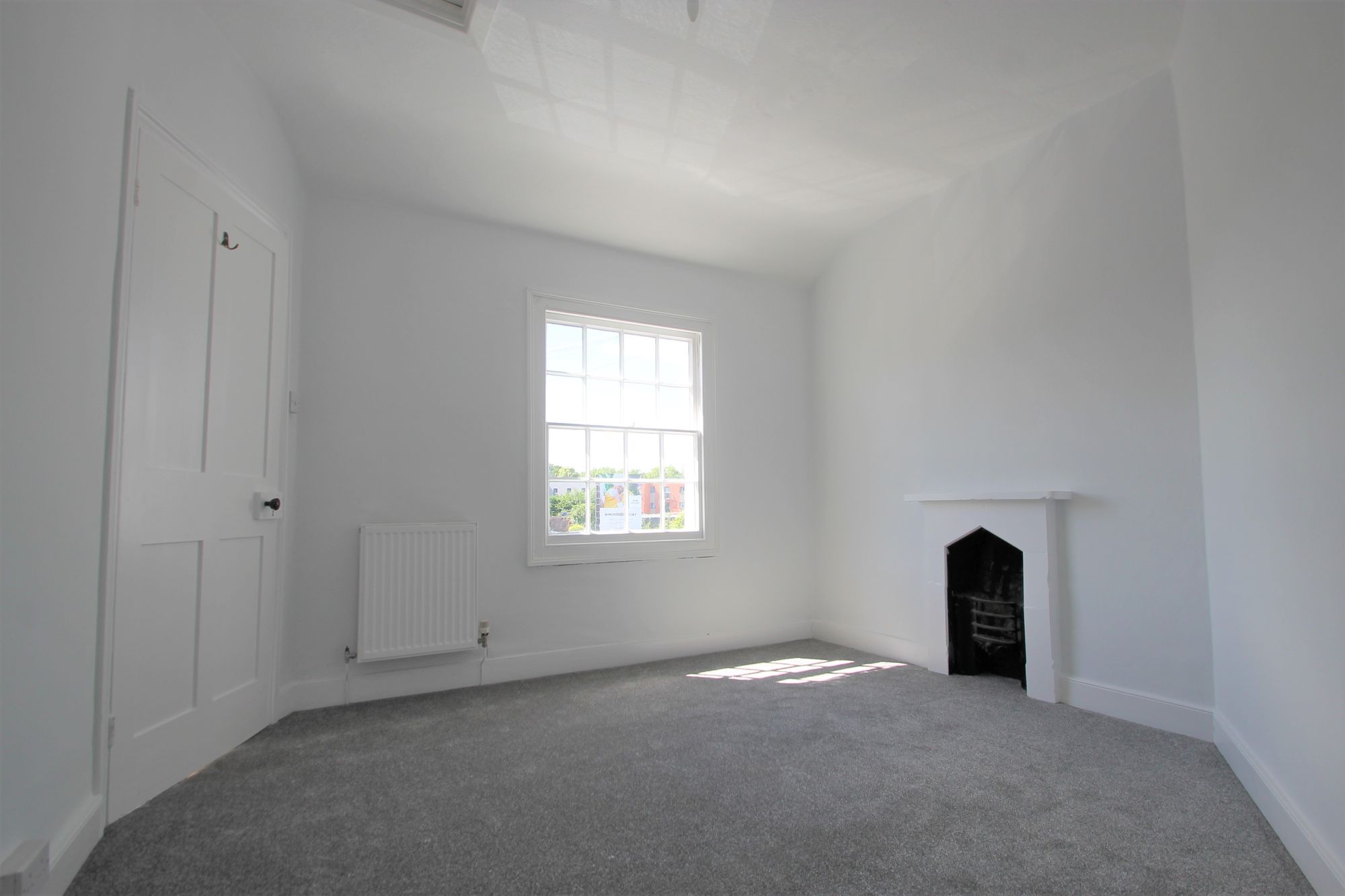 2 bed semi-detached house to rent in Trinity Road, Taunton, TA1  - Property Image 5