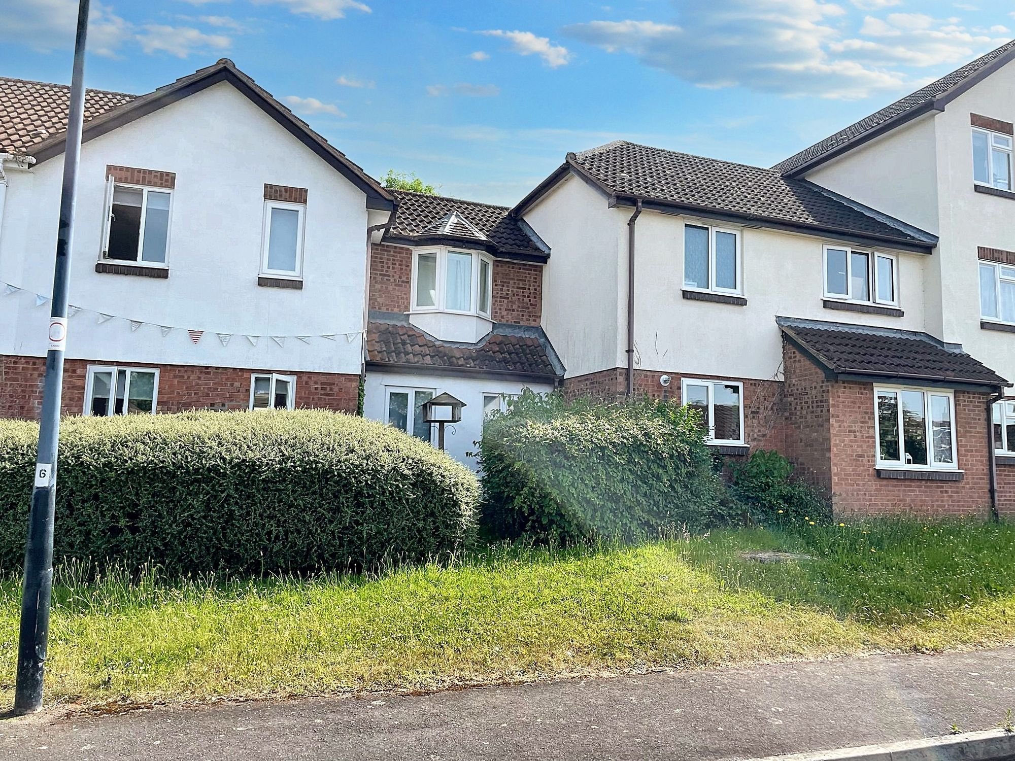 3 bed house to rent in Fivash Close, Taunton, TA1