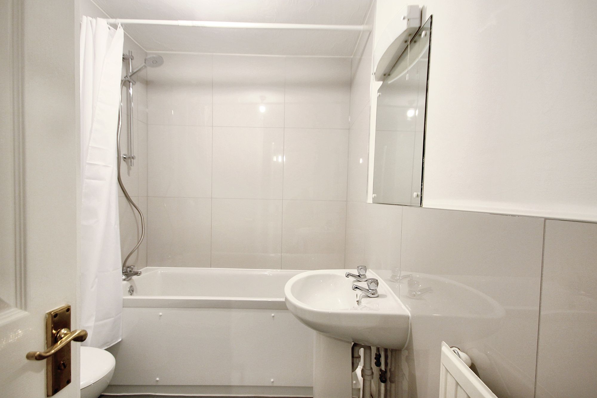 3 bed house to rent in Fivash Close, Taunton, TA1  - Property Image 6