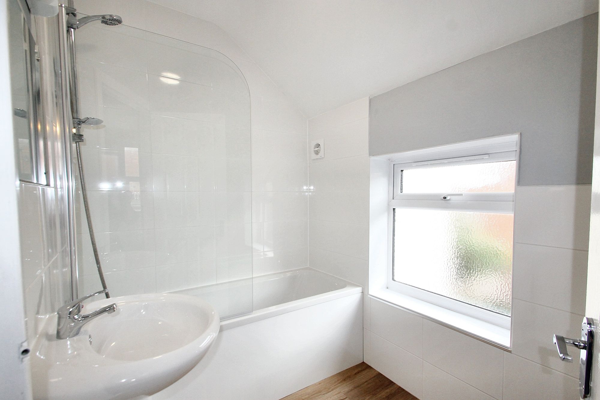 3 bed end of terrace house to rent in Goldcroft, Yeovil, BA21  - Property Image 3