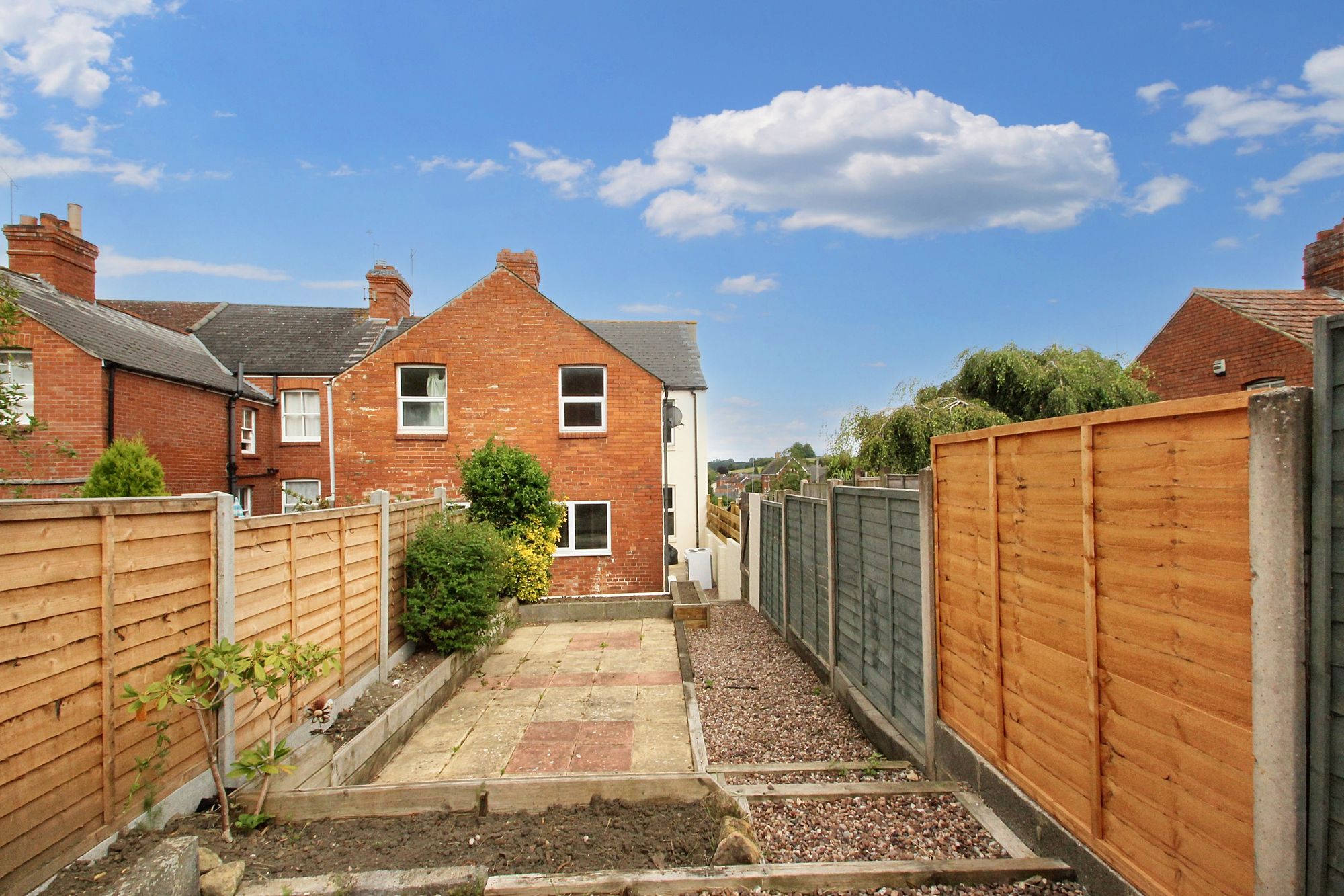 3 bed end of terrace house to rent in Goldcroft, Yeovil, BA21  - Property Image 4