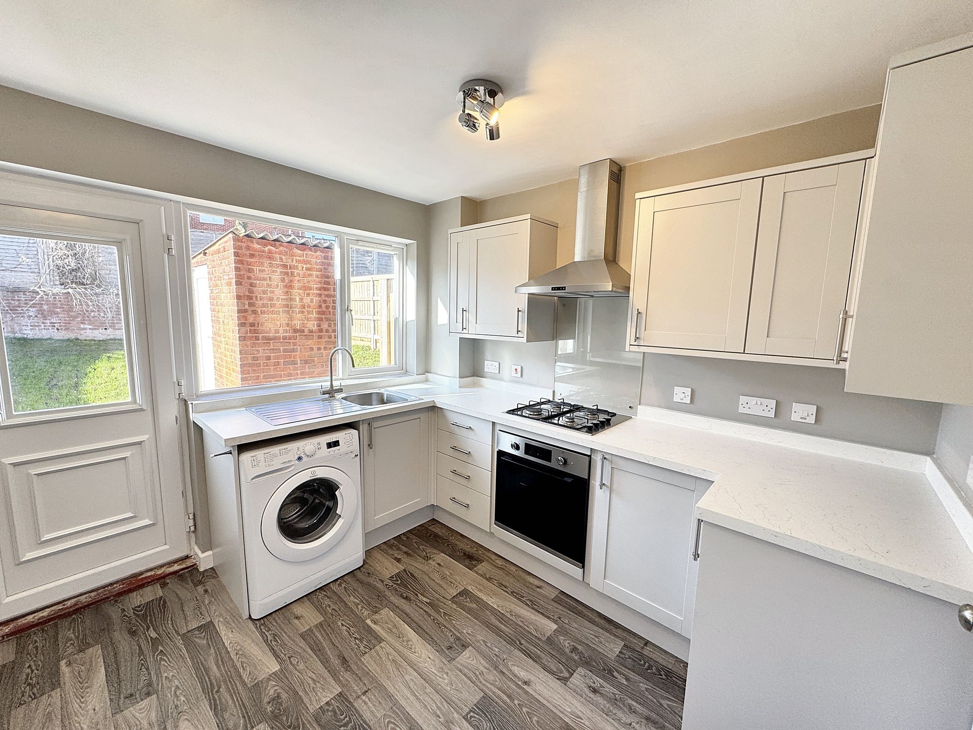 3 bed house to rent in Hazel Close, Taunton, TA1  - Property Image 2