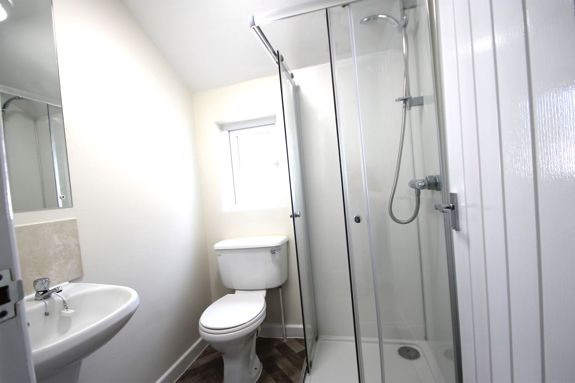 4 bed mid-terraced house to rent in Laburnum Street, Taunton, TA1  - Property Image 14