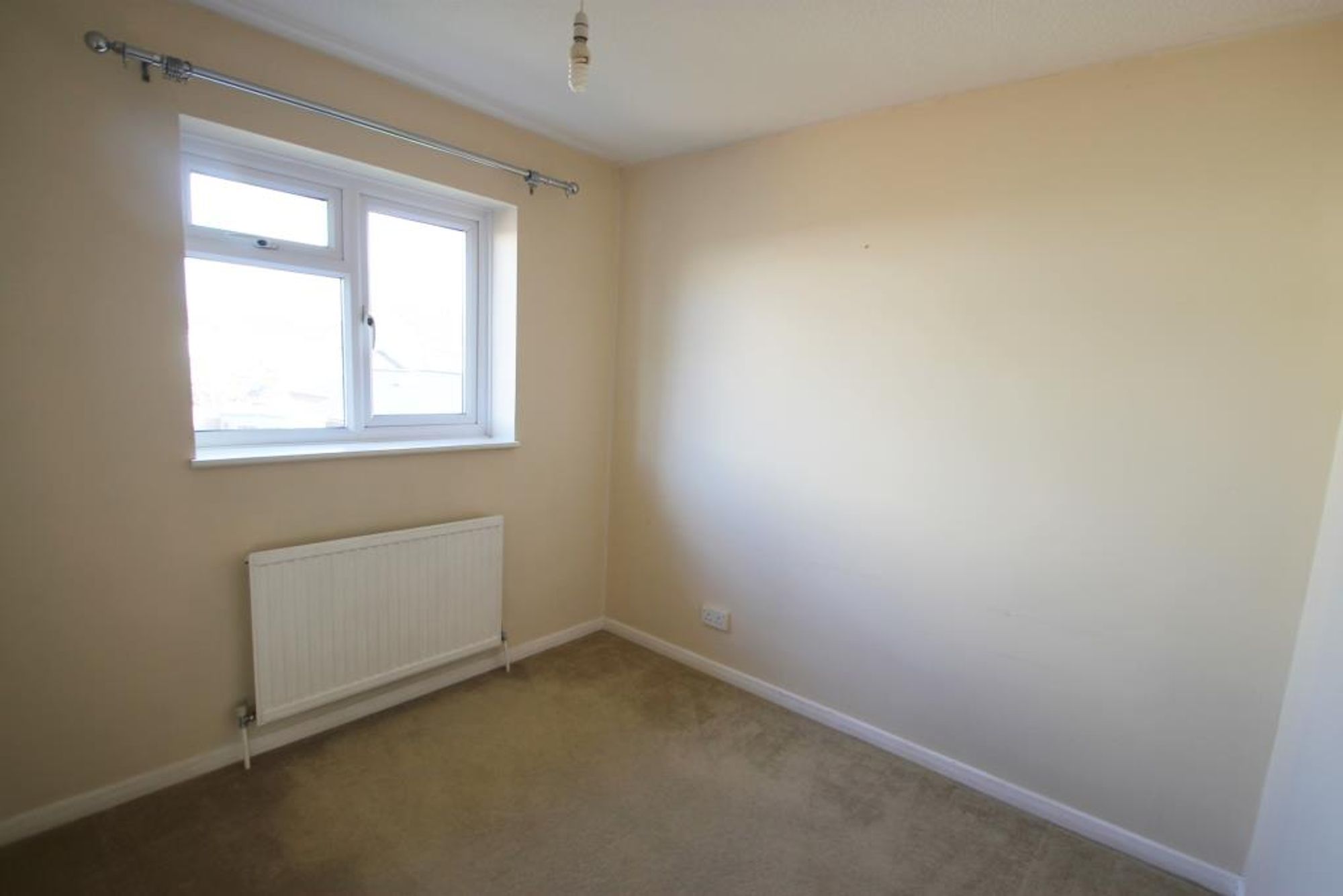 2 bed house to rent in Stembridge Way, Taunton  - Property Image 5