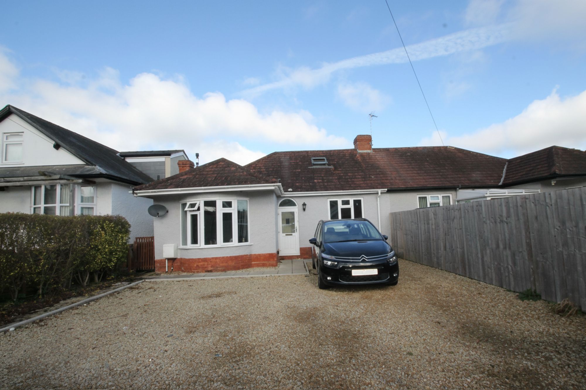 3 bed detached house to rent in Elms Close, Taunton, TA1 - Property Image 1