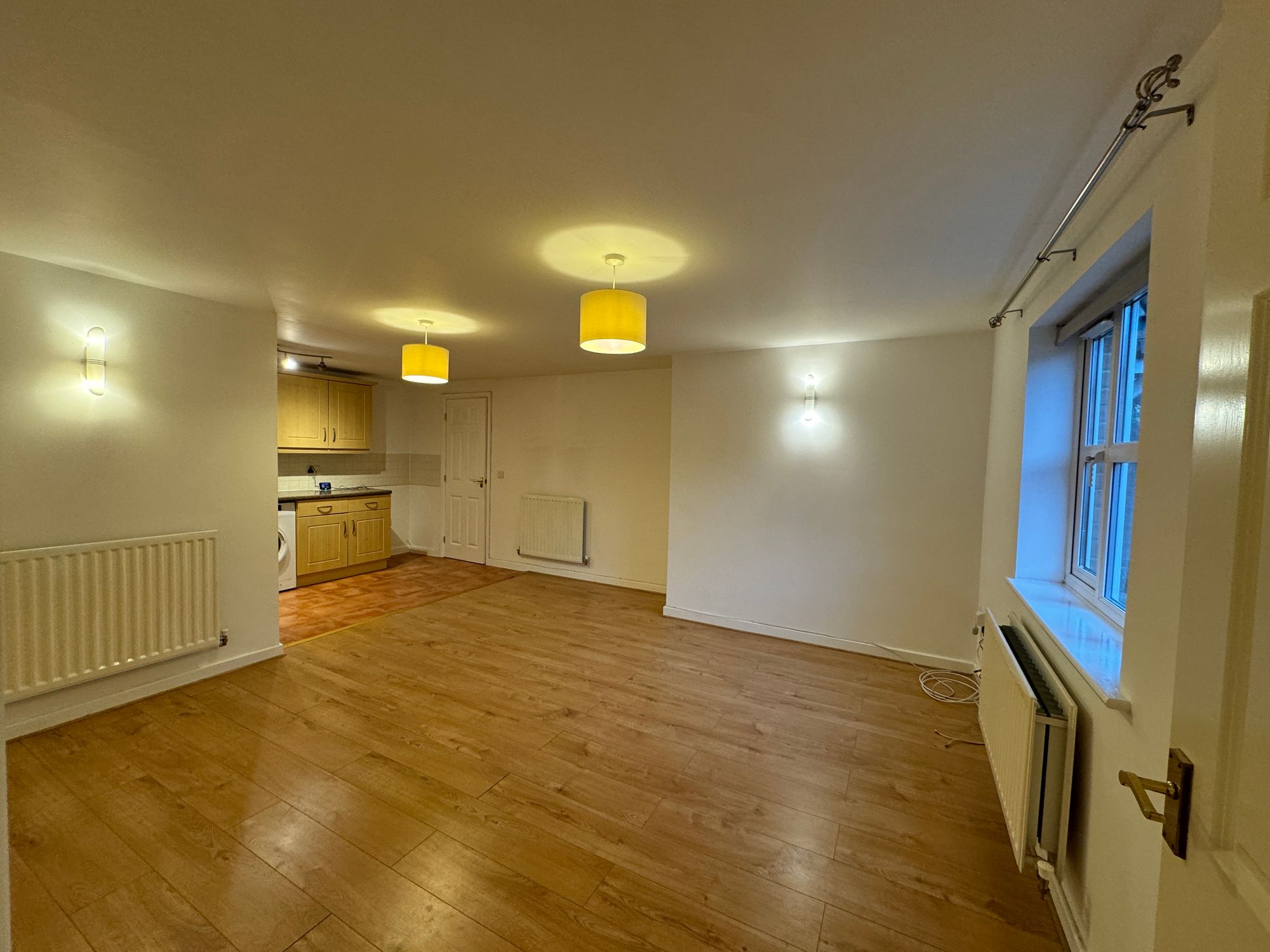 2 bed apartment to rent in Massingham Park, Taunton  - Property Image 2