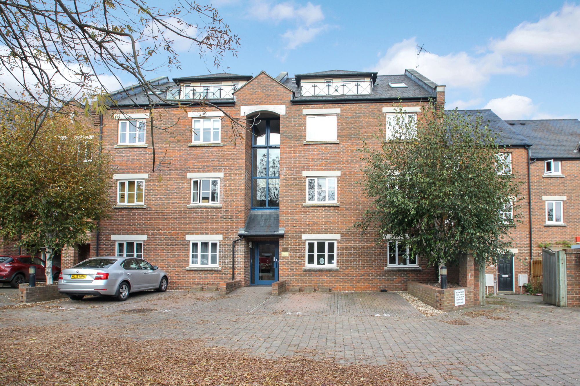 2 bed apartment to rent in Geoffrey Farrant Walk, Taunton  - Property Image 2