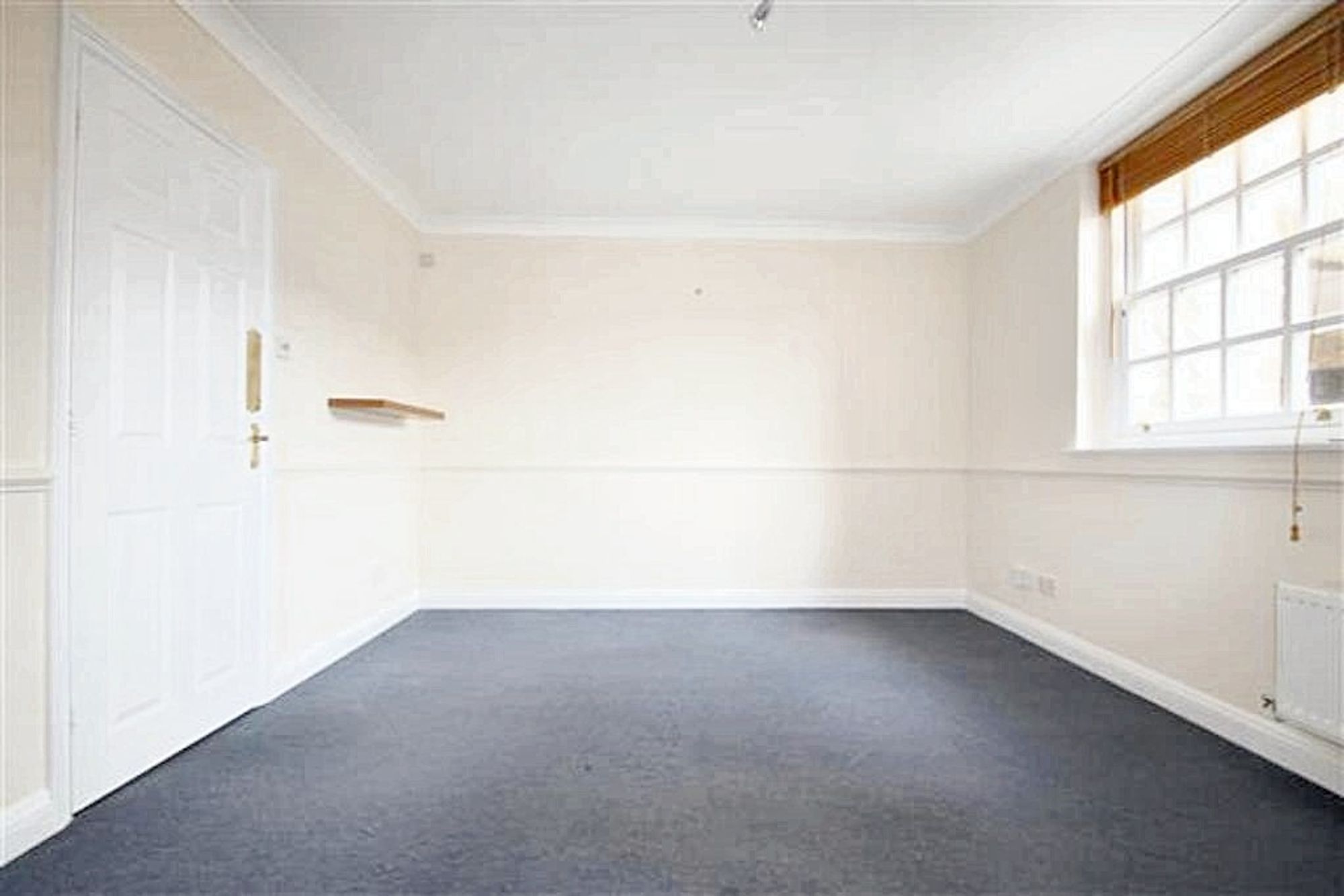 1 bed apartment to rent in Theaks Mews, Taunton, TA1 3
