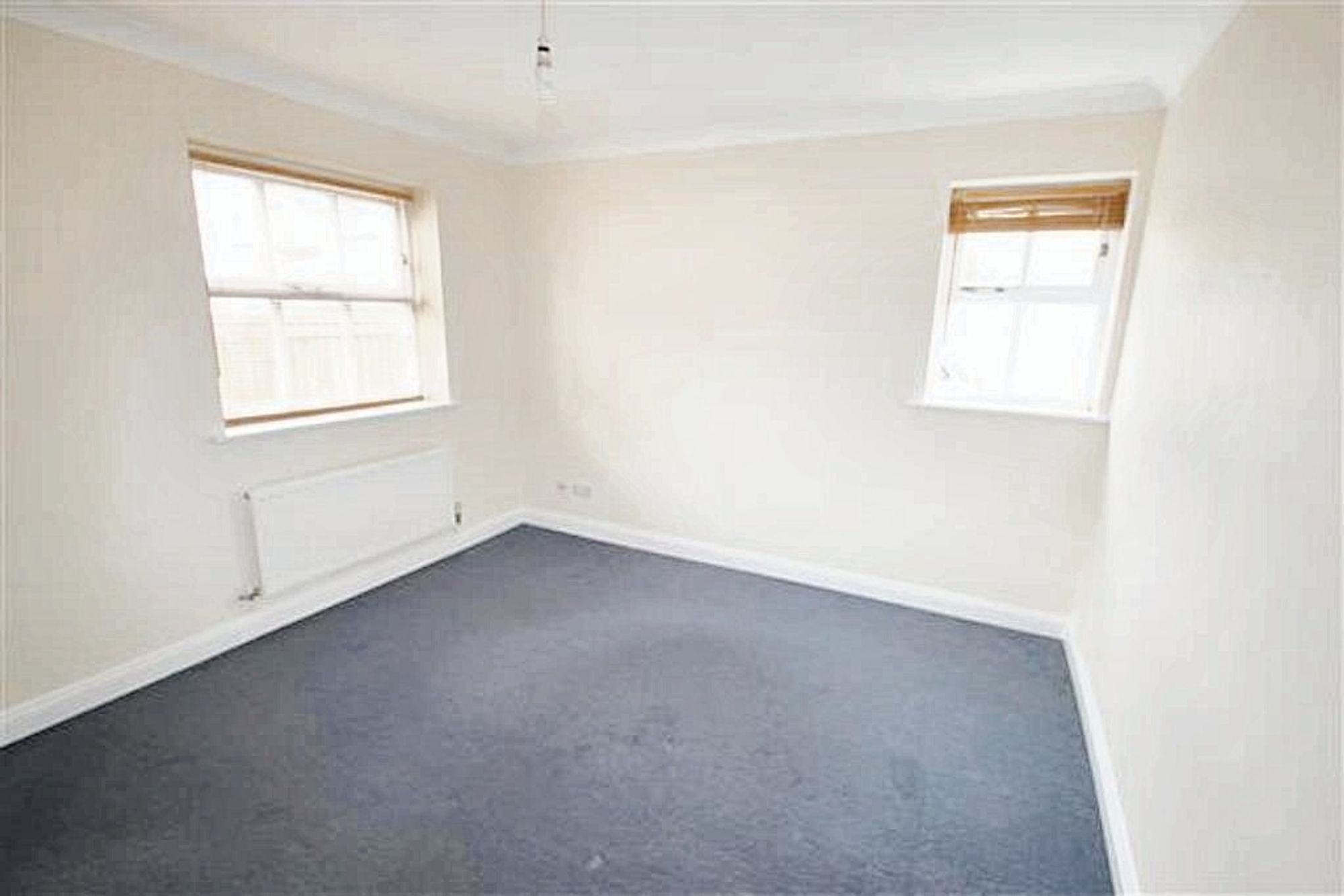 1 bed apartment to rent in Theaks Mews, Taunton, TA1 4