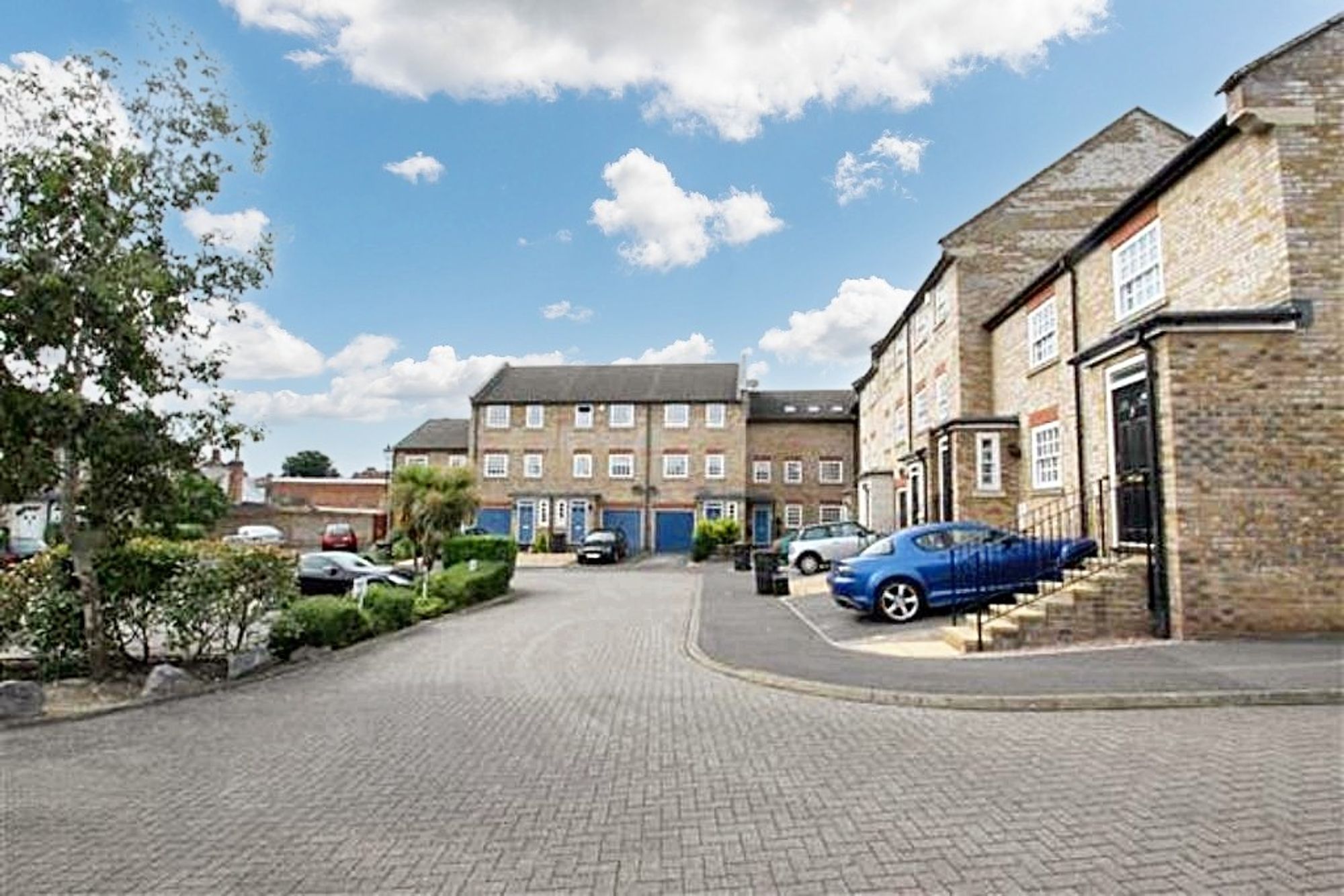 1 bed apartment to rent in Theaks Mews, Taunton, TA1 5