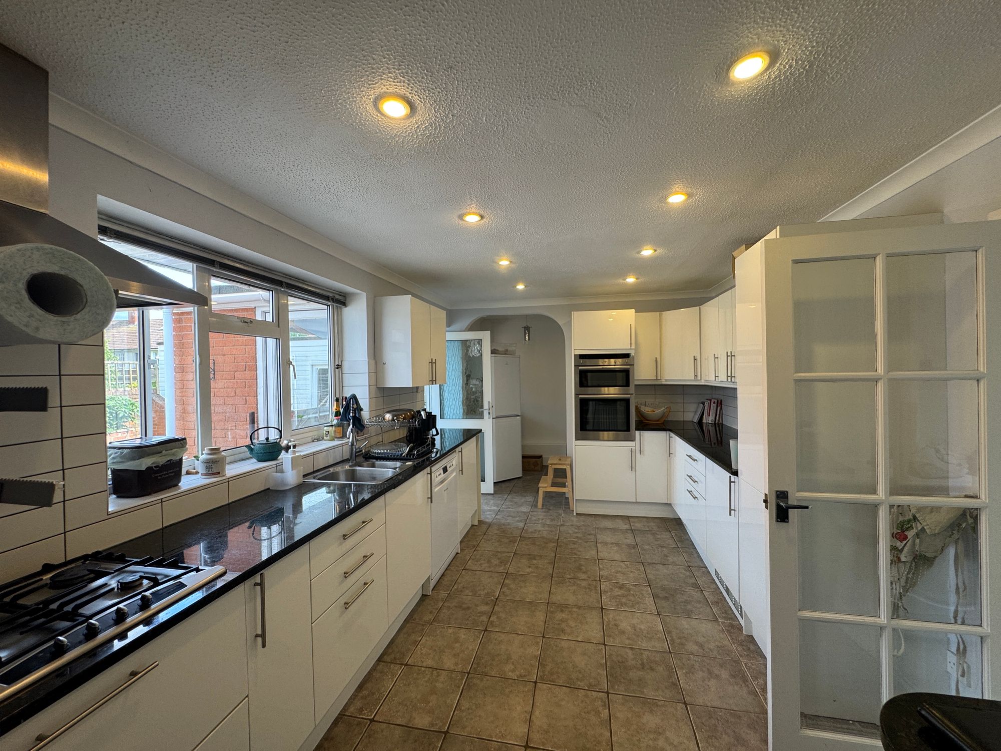 4 bed house to rent in The Avenue, Taunton, TA1  - Property Image 3