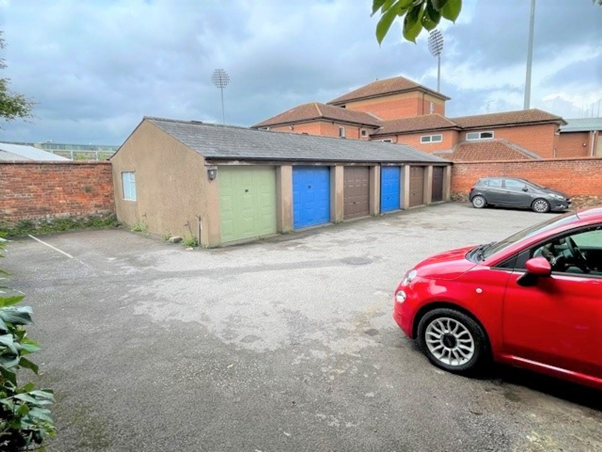 2 bed house to rent in Priory Avenue, Taunton  - Property Image 14