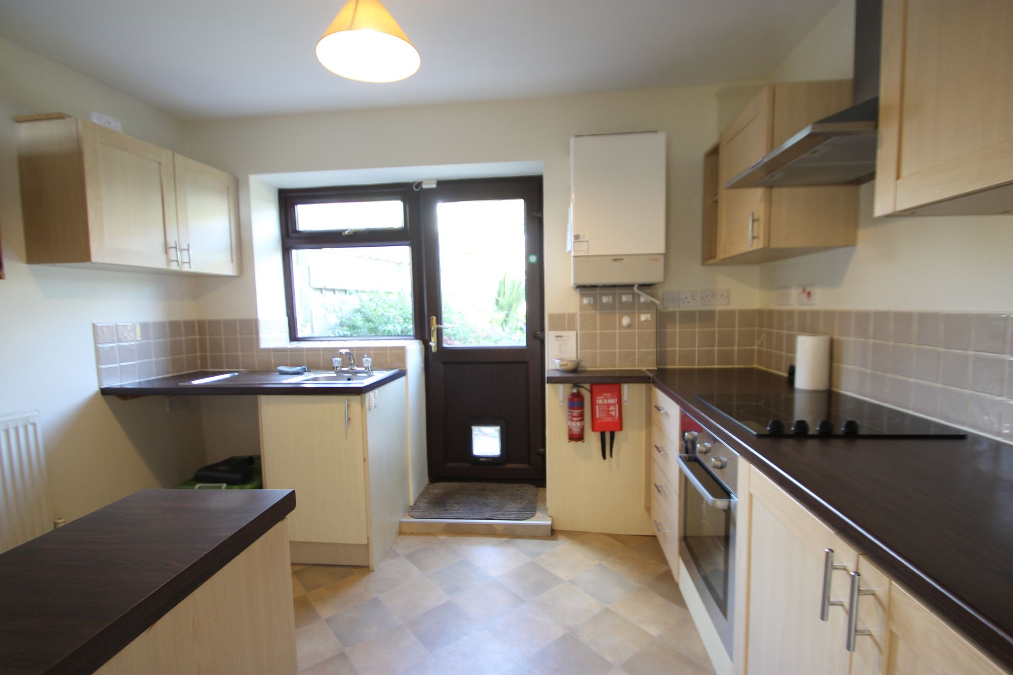 2 bed semi-detached house to rent in Norton Fitzwarren, Taunton  - Property Image 3