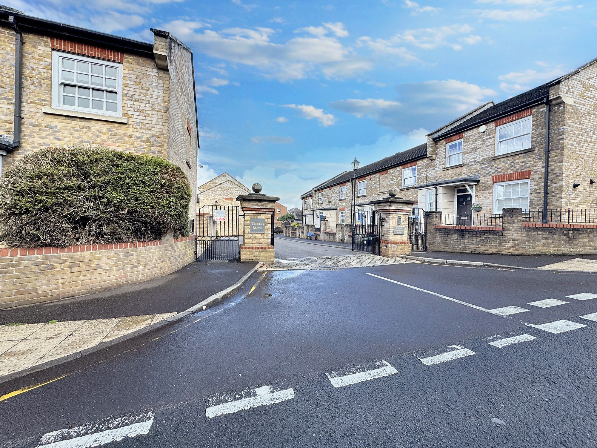 2 bed mid-terraced house to rent in Theaks Mews, Taunton, TA1  - Property Image 10
