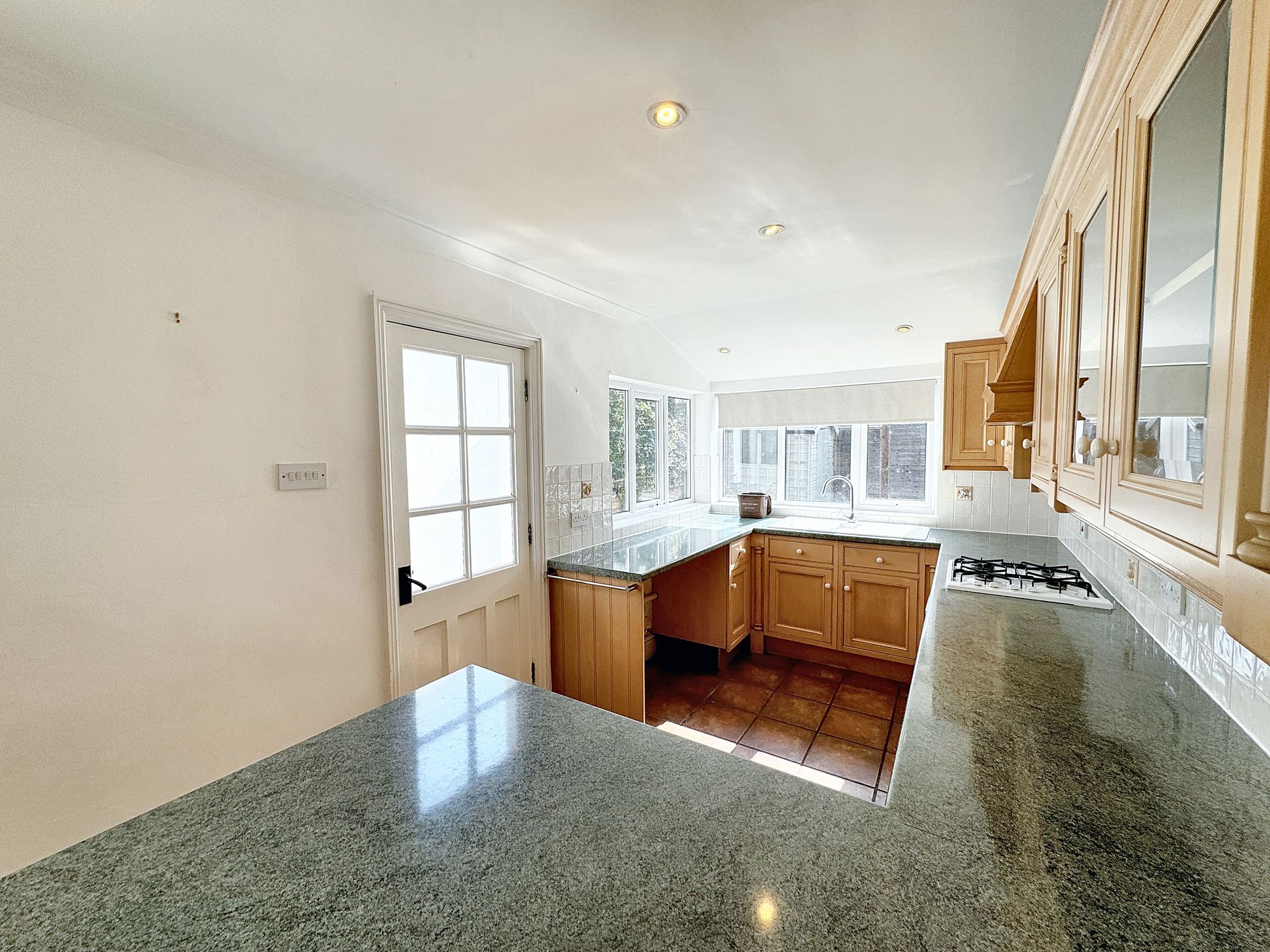 4 bed house to rent in Salisbury Street, Taunton  - Property Image 6