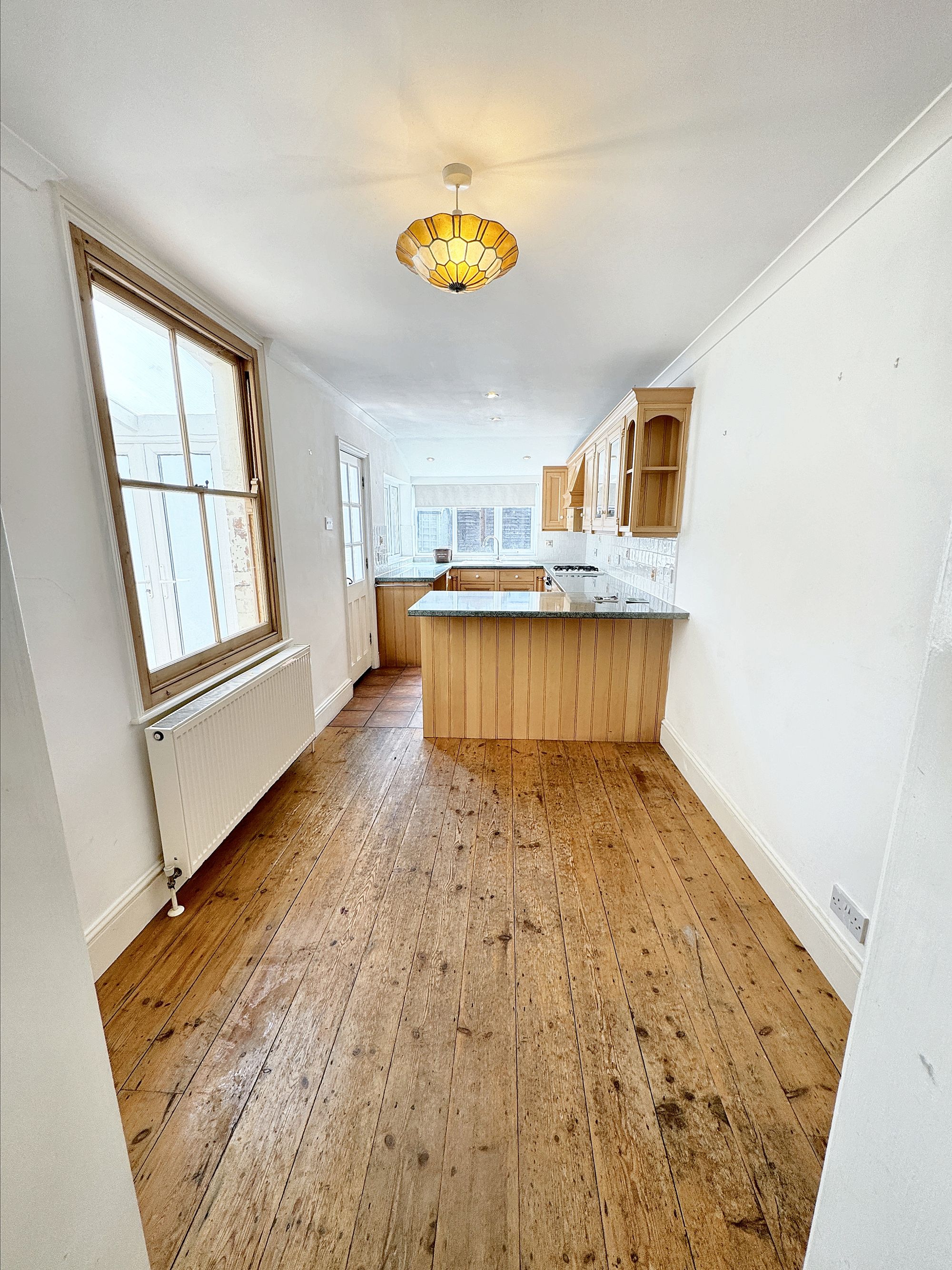 4 bed house to rent in Salisbury Street, Taunton  - Property Image 7