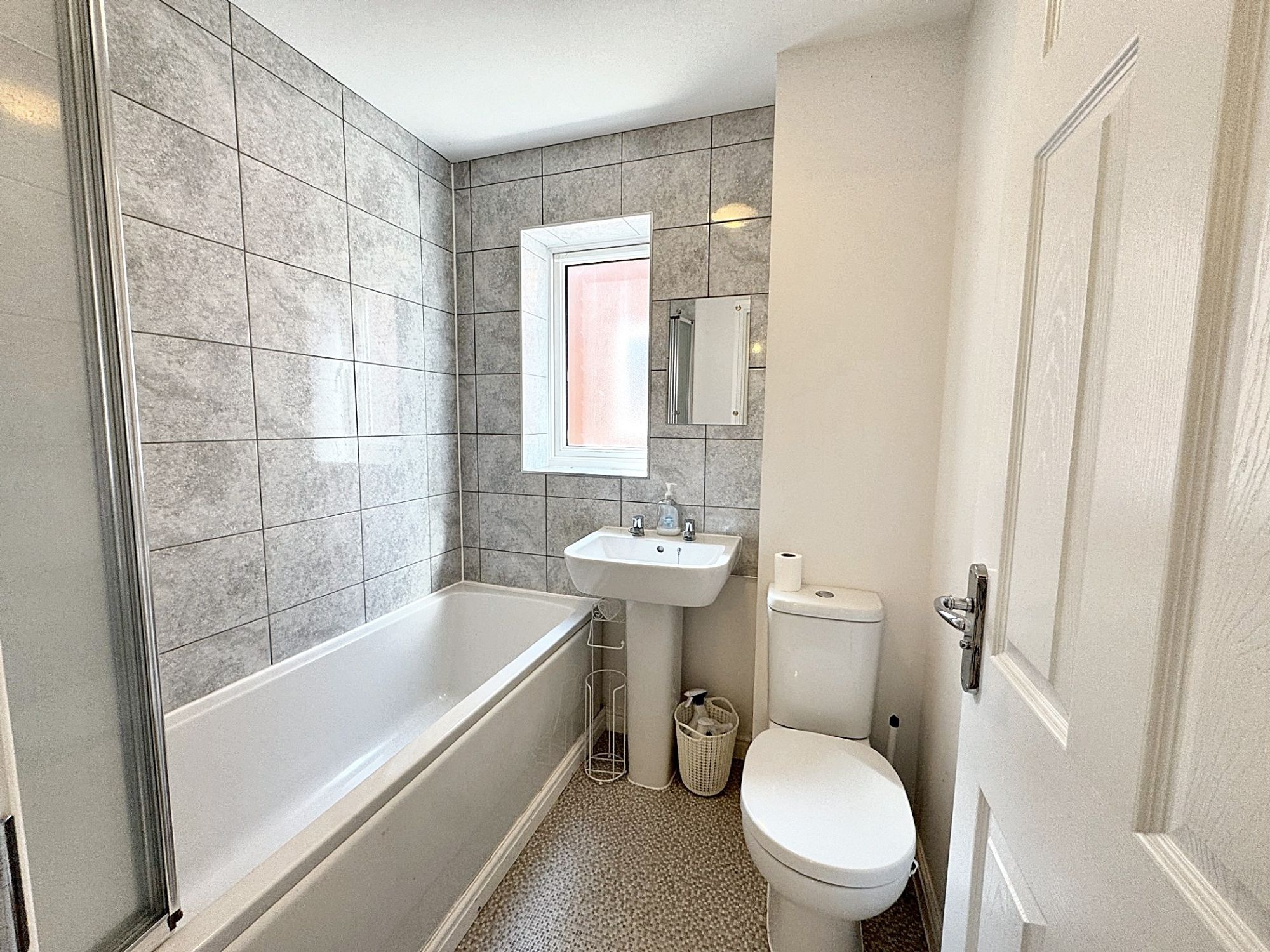3 bed semi-detached house to rent in Hardys Close, Bathpool, TA2  - Property Image 10