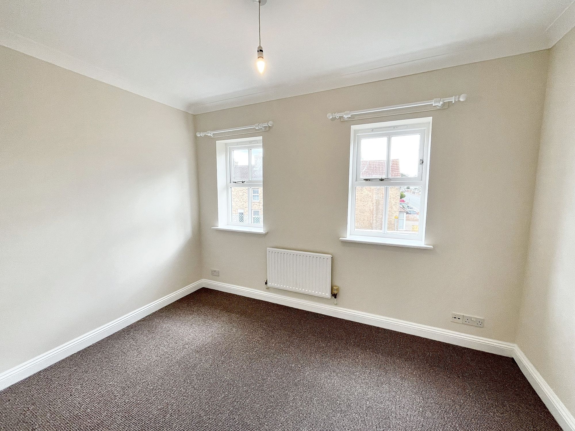 2 bed mid-terraced house to rent in Theaks Mews, Taunton, TA1  - Property Image 8