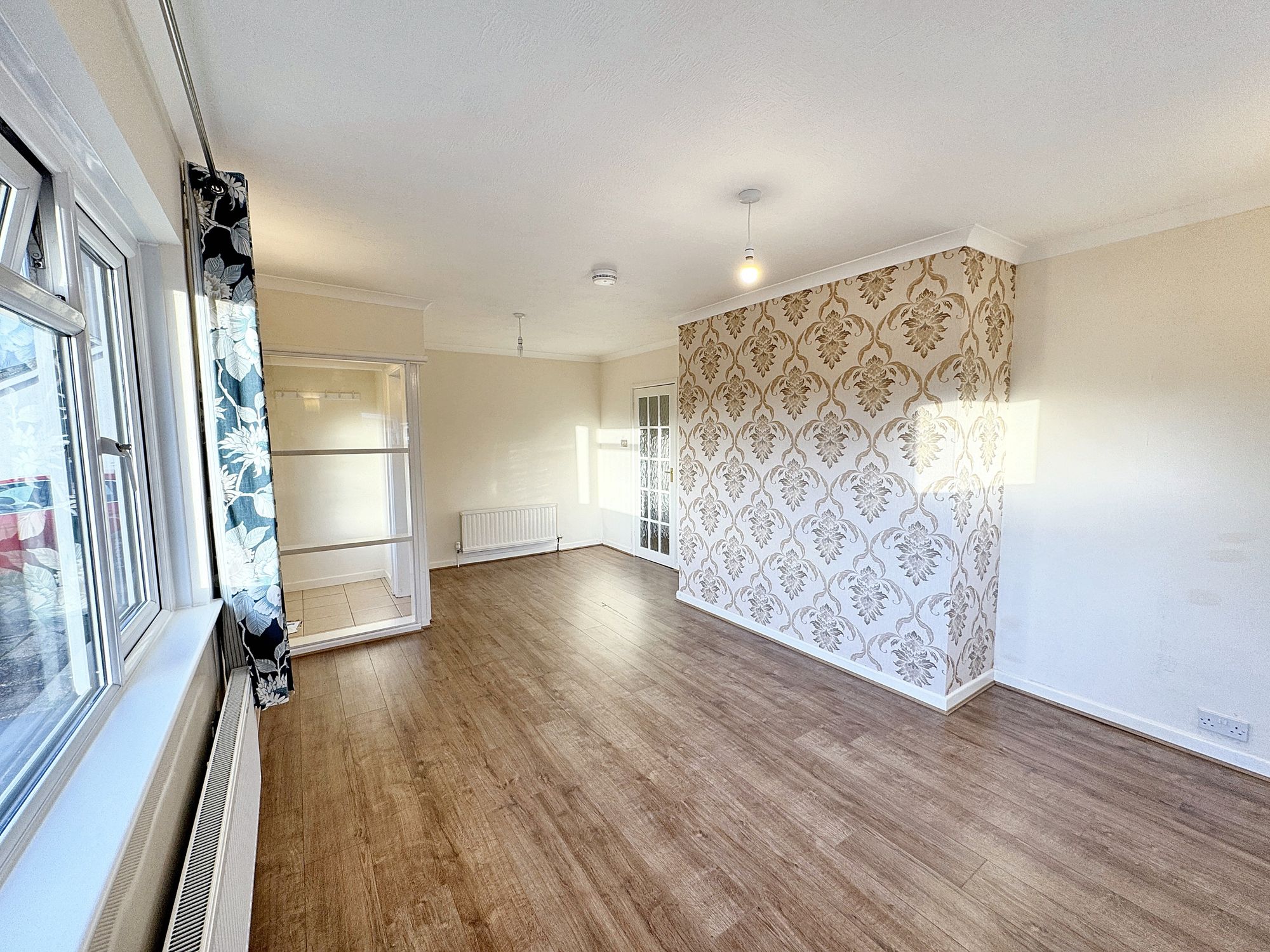 3 bed bungalow to rent in The Spinney, Taunton  - Property Image 6