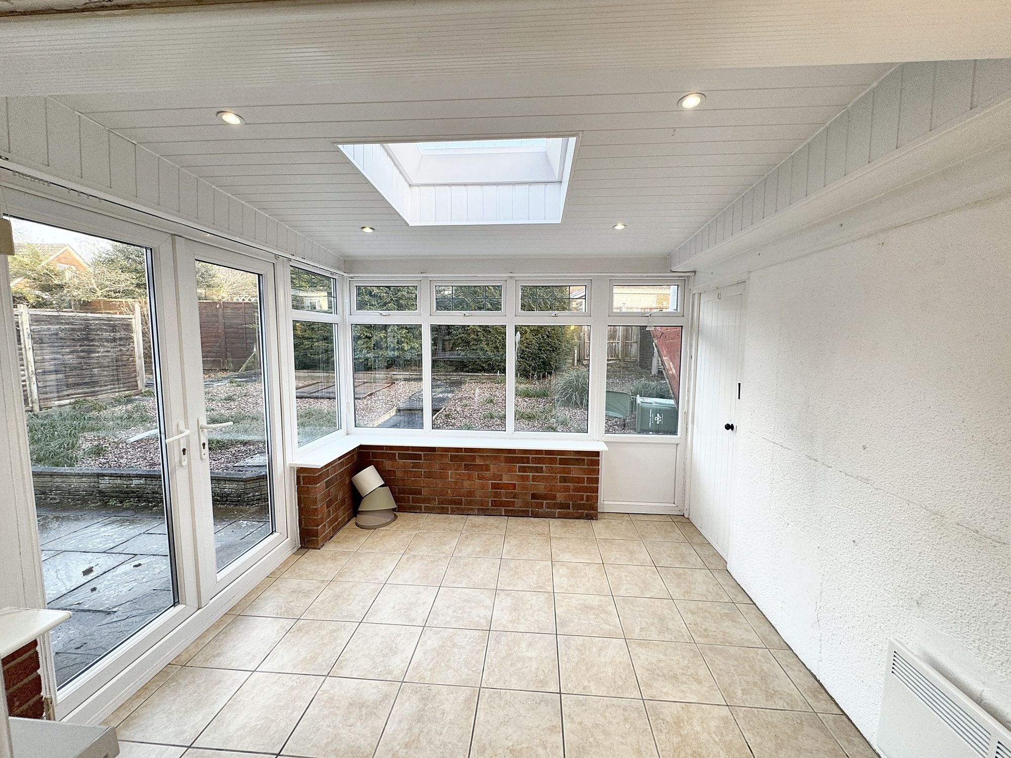 3 bed bungalow to rent in The Spinney, Taunton  - Property Image 7