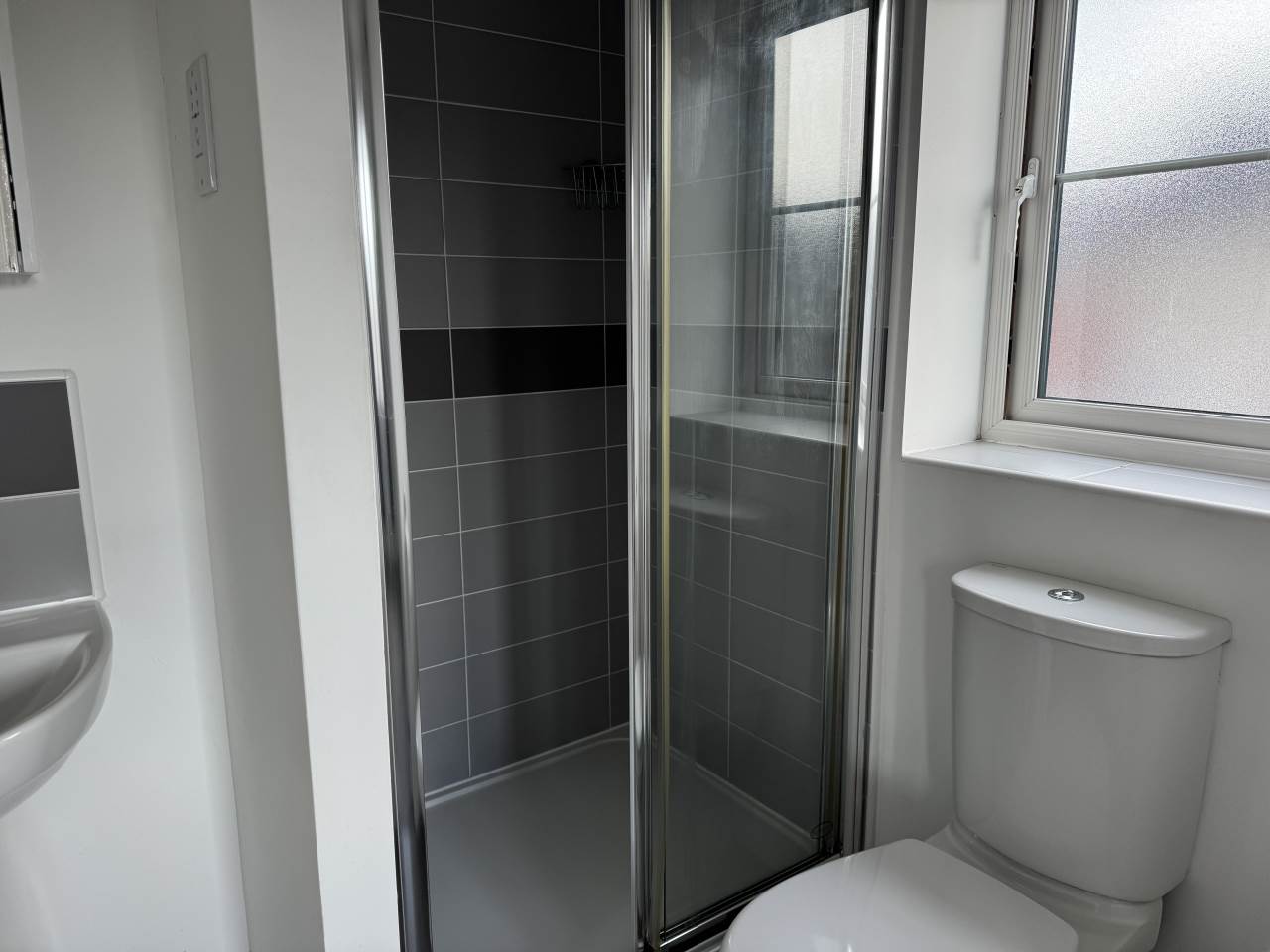 2 bed end of terrace house to rent in Hook Drive, Newcourt  - Property Image 6
