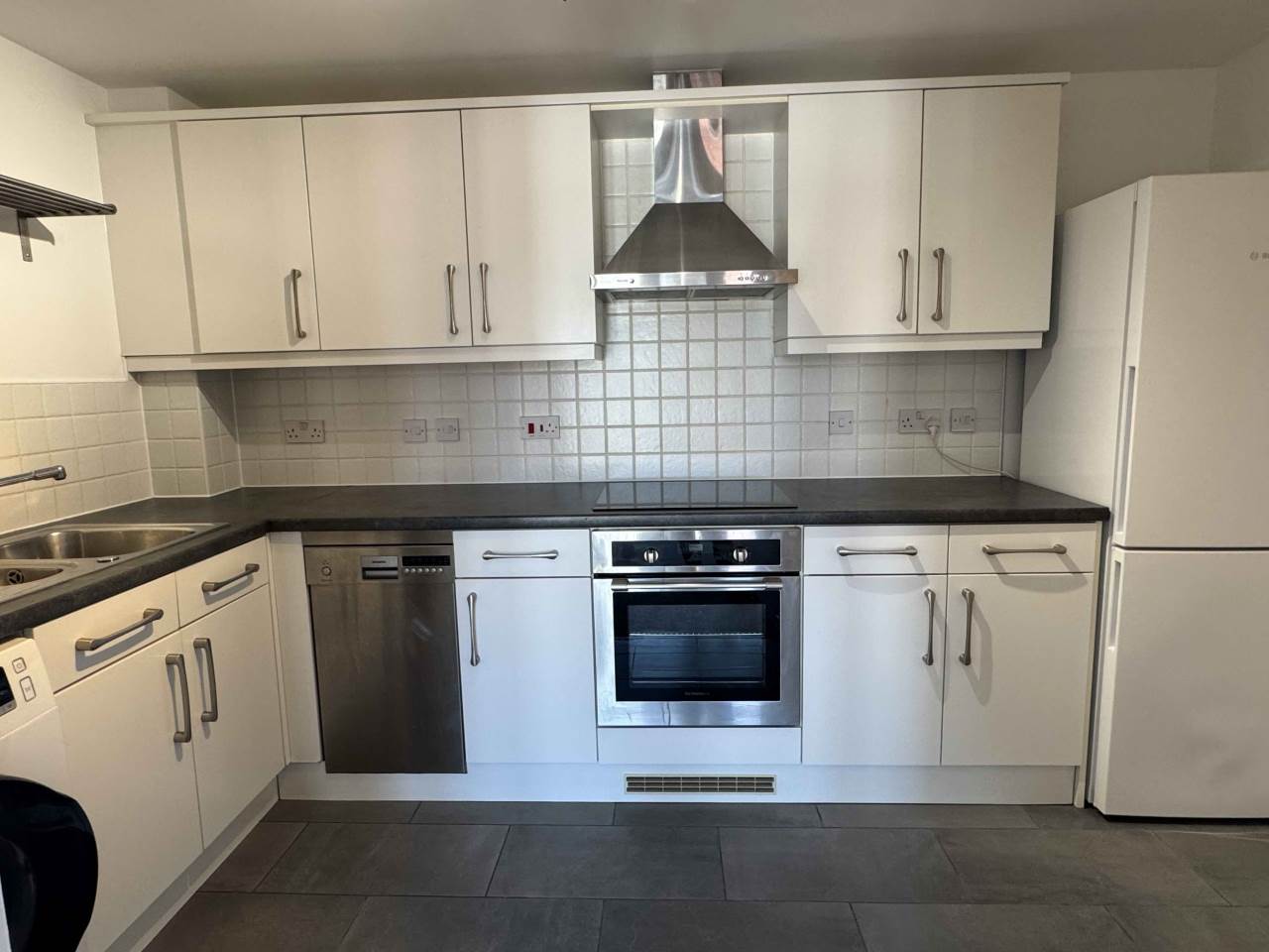 2 bed flat to rent in Constantine House, New North Road, EX4